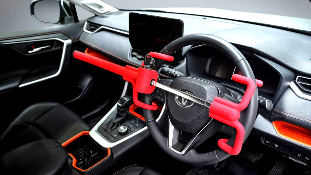  Criminals Are Flying Into Australia Just To Steal Toyota Land Cruisers