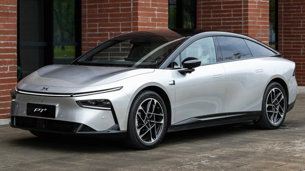 XPeng P7
