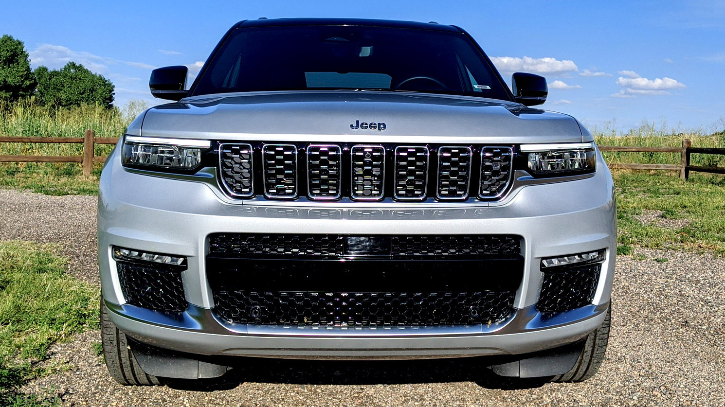 Jeep Grand Cherokee отзывает из-за проблем с подвеской