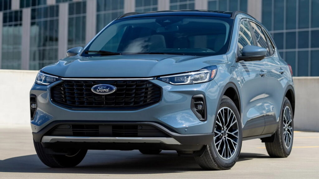  Ford Killed Off Its Affordable Cars To Become the &lsquo;Porsche Of Off-Road&rsquo;