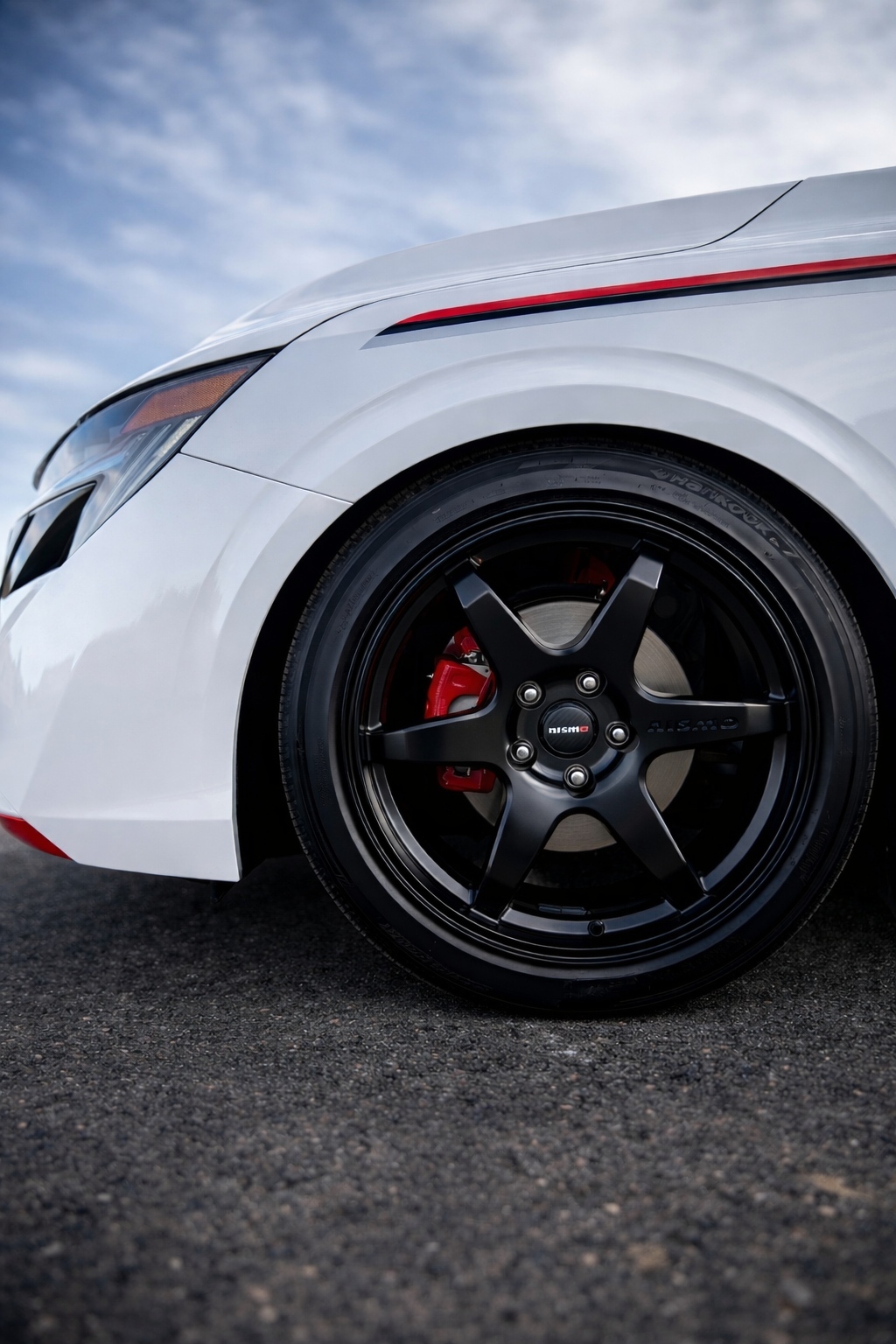 Ця спеціальна пропозиція для дилерів — найближче, що ви зможете побачити у новому Sentra Nismo.