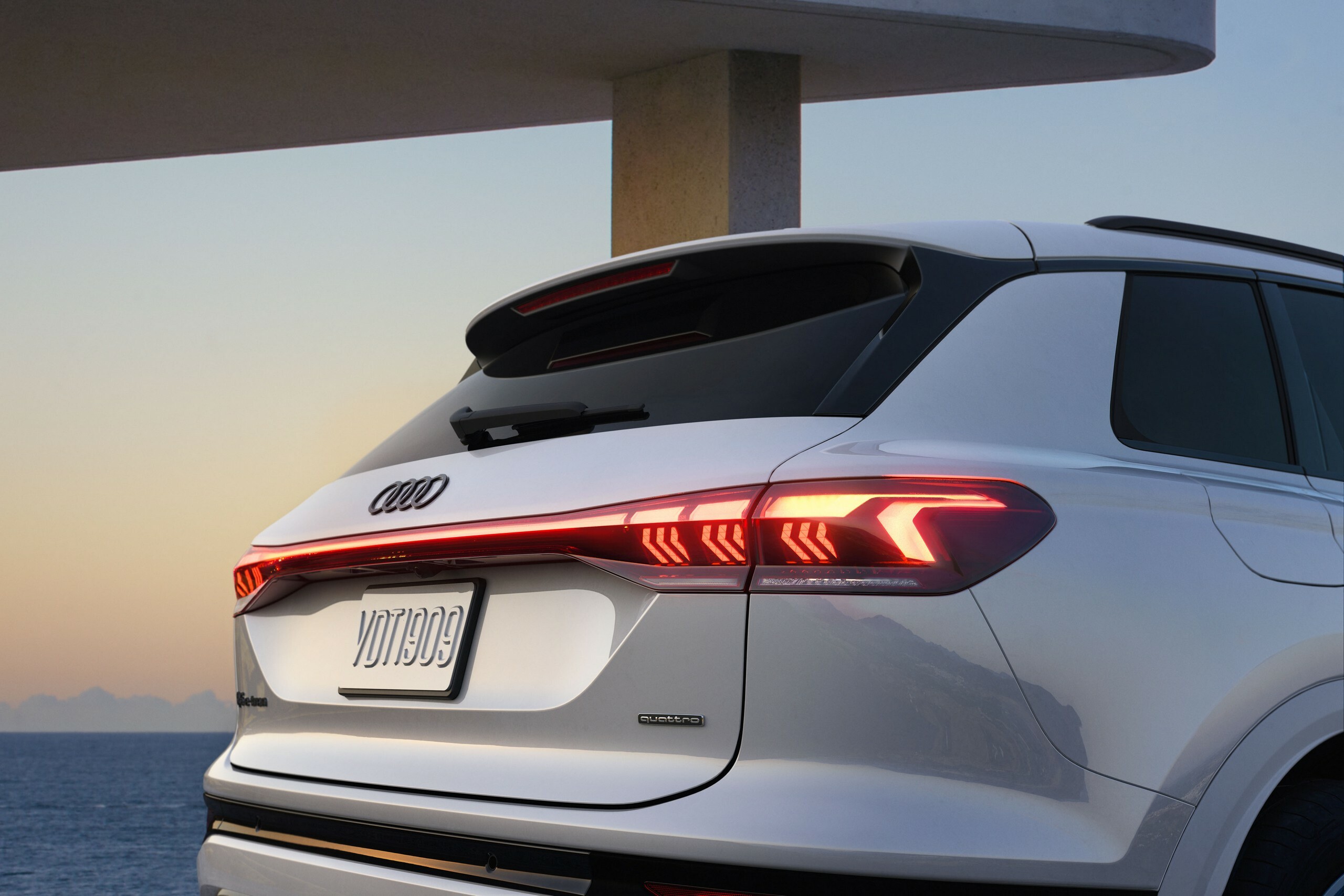 2027 Audi A6 Q6 e-tron - 66