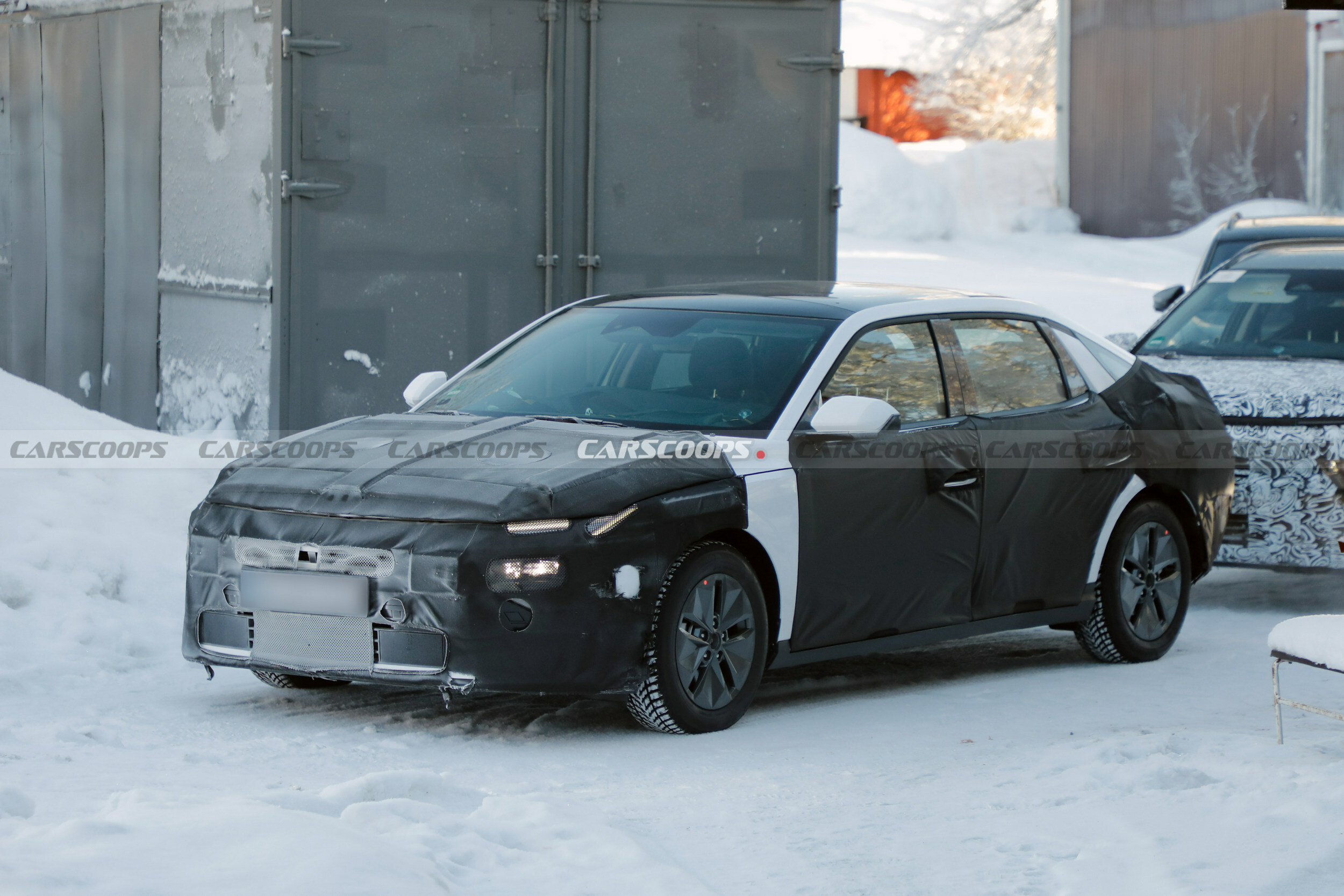 2027 Hyundai Elantra 209 22
