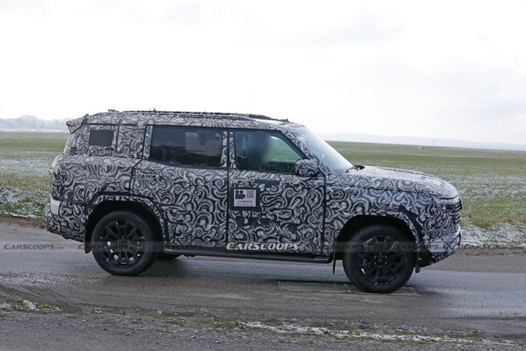  Mitsubishi’s New Land Cruiser Rival Is Finally Happening