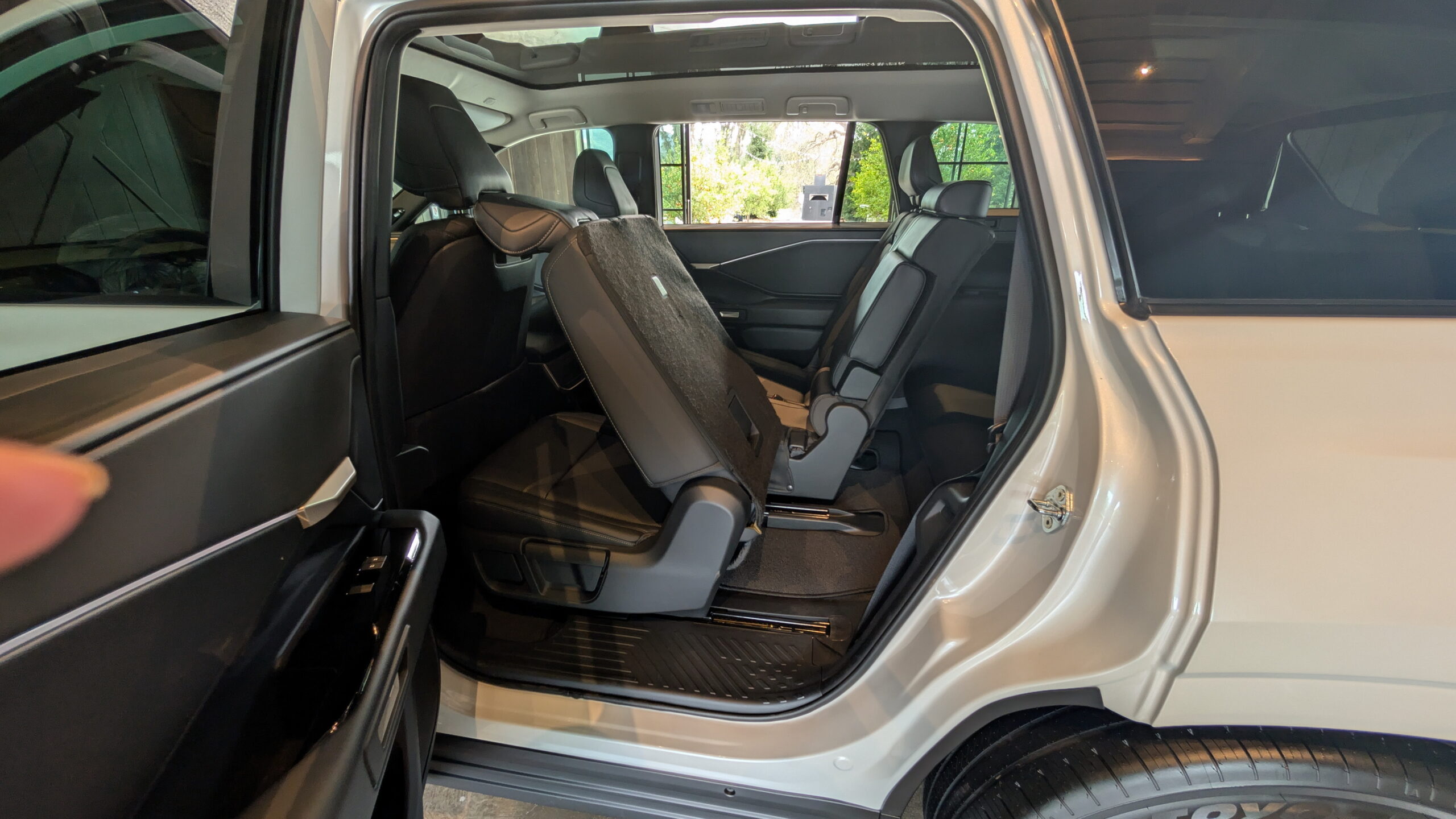New Toyota Highlander Finally Comes Out As An EV, And I Got A Front-Row Look