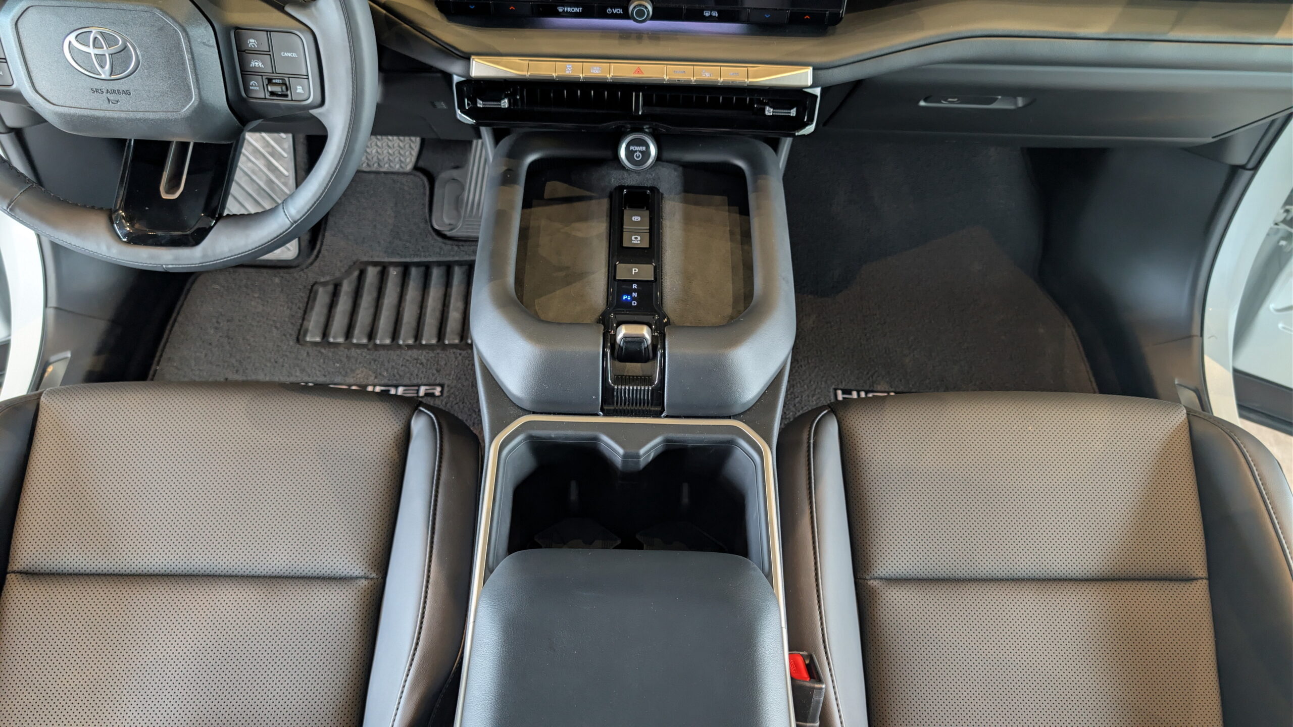 New Toyota Highlander Finally Comes Out As An EV, And I Got A Front-Row Look