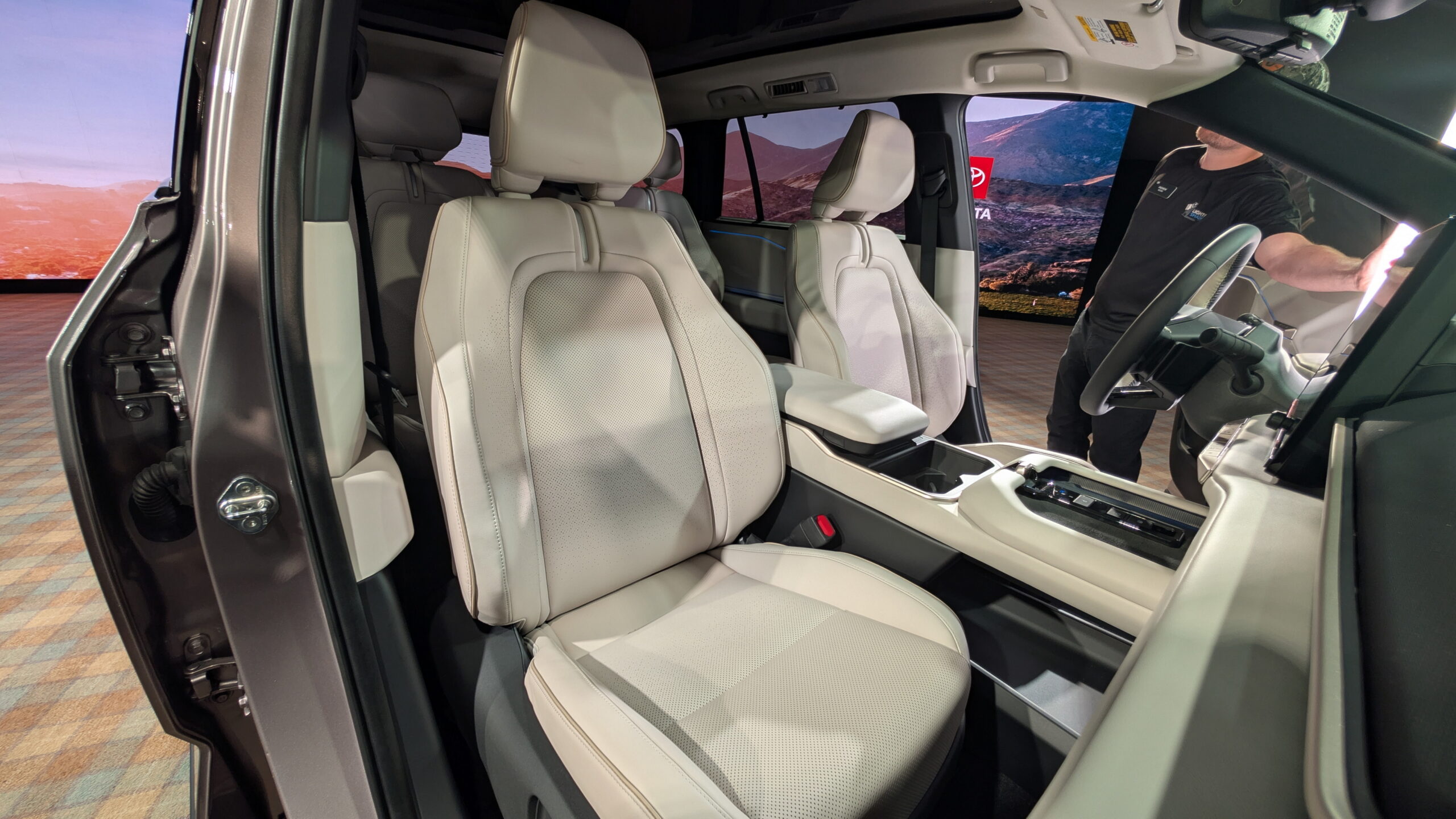 New Toyota Highlander Finally Comes Out As An EV, And I Got A Front-Row Look