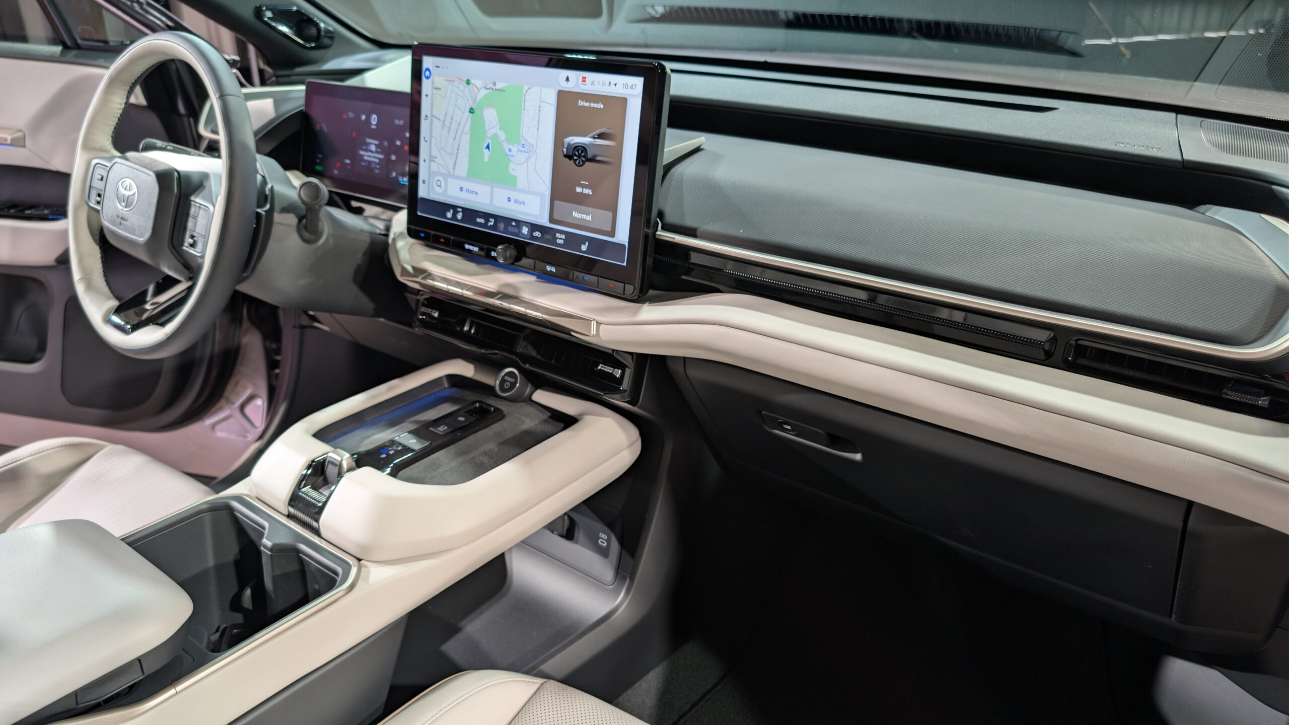 New Toyota Highlander Finally Comes Out As An EV, And I Got A Front-Row Look