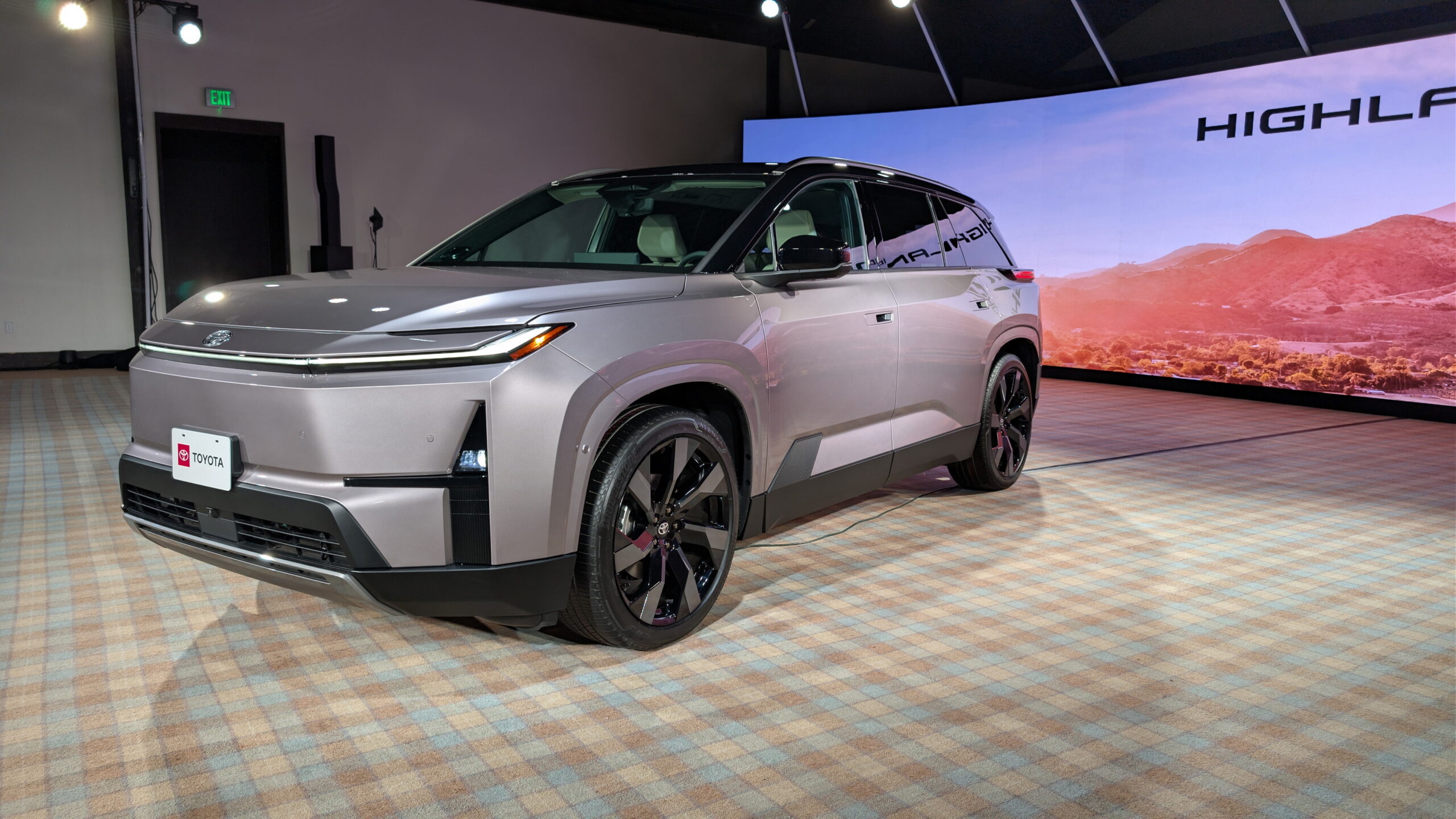 New Toyota Highlander Finally Comes Out As An EV, And I Got A Front-Row Look