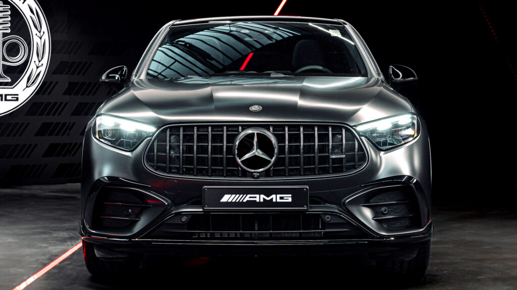  New Mercedes-AMG GLC 53 Kills The Four-Pot Experiment