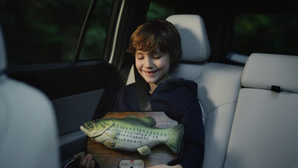 Кадр з реклами Jeep з Billy Bass