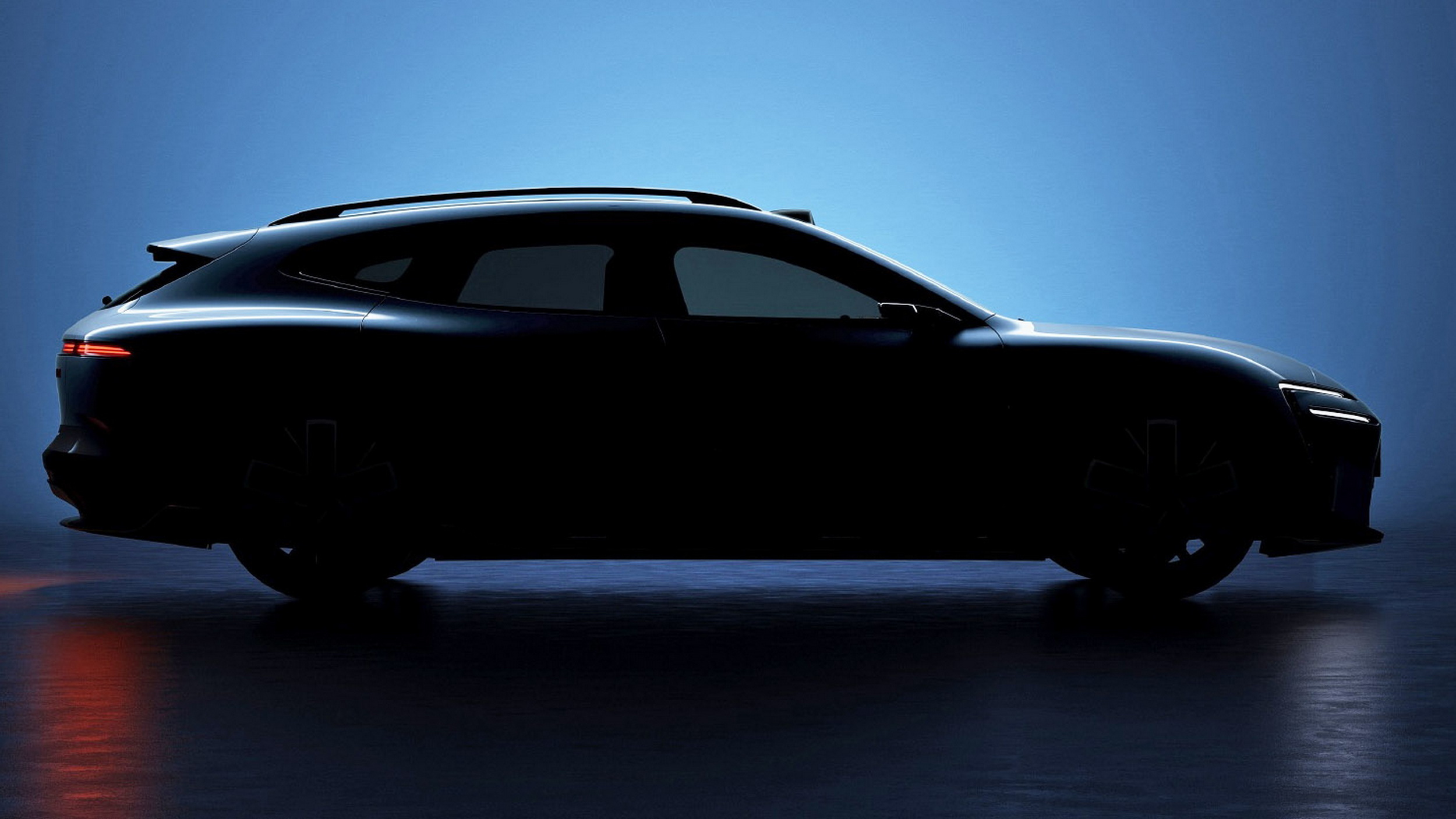 This Sleek New Wagon Hides Huawei’s Smartest Tech Inside