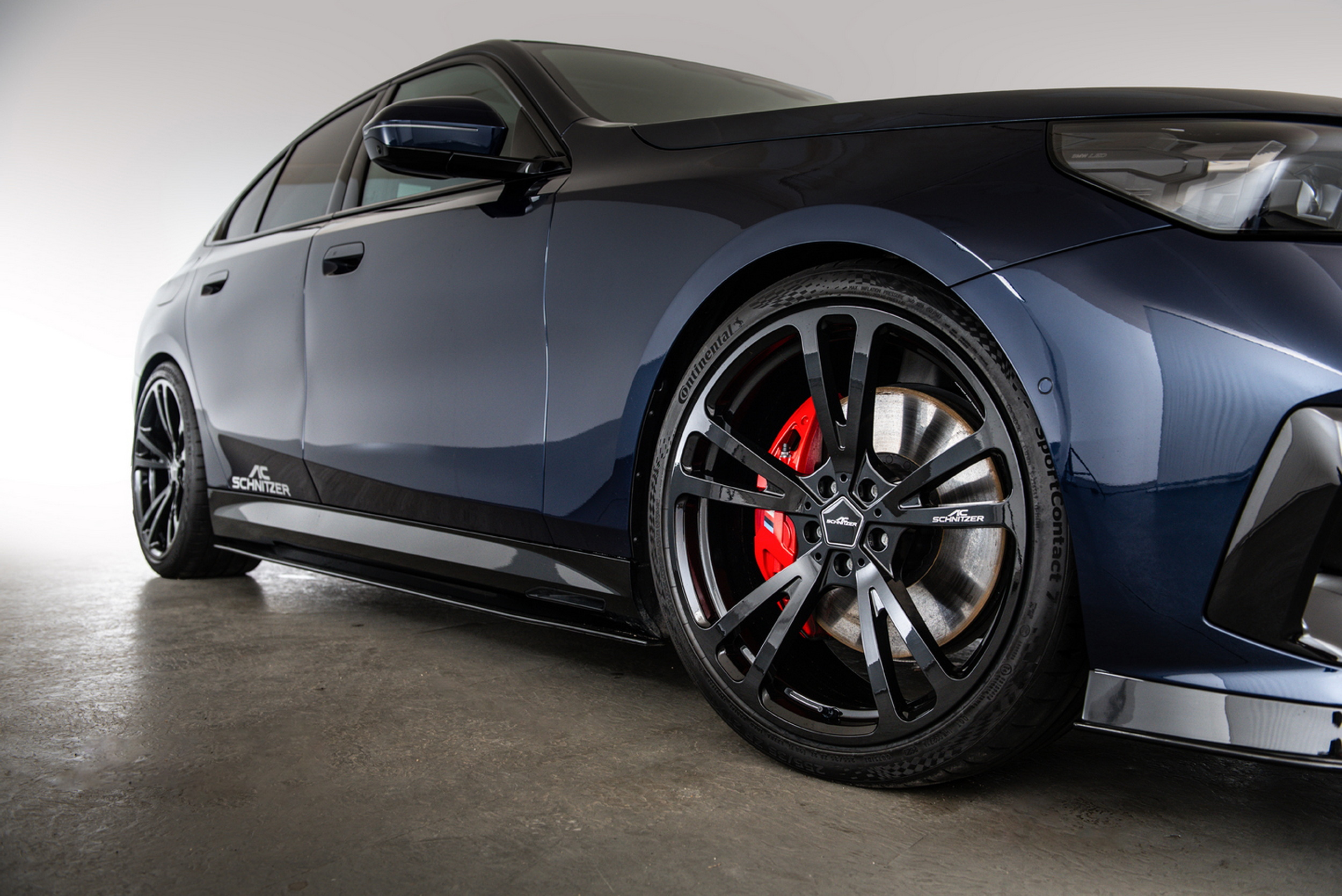 AC Schnitzer не може дочекатися BMW та робить власний фейсліфтінг i5