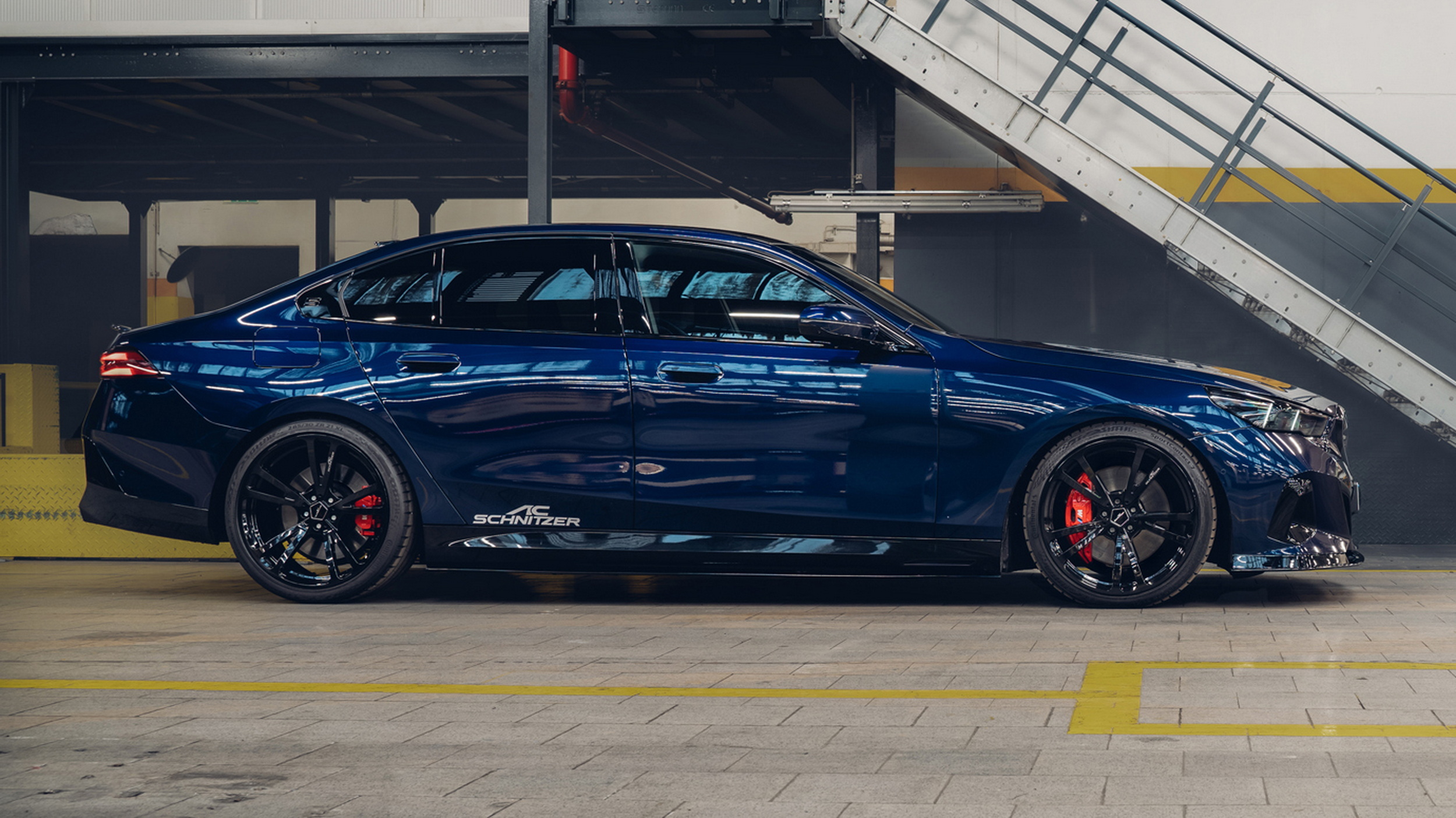 AC Schnitzer не може дочекатися BMW та робить власний фейсліфтінг i5