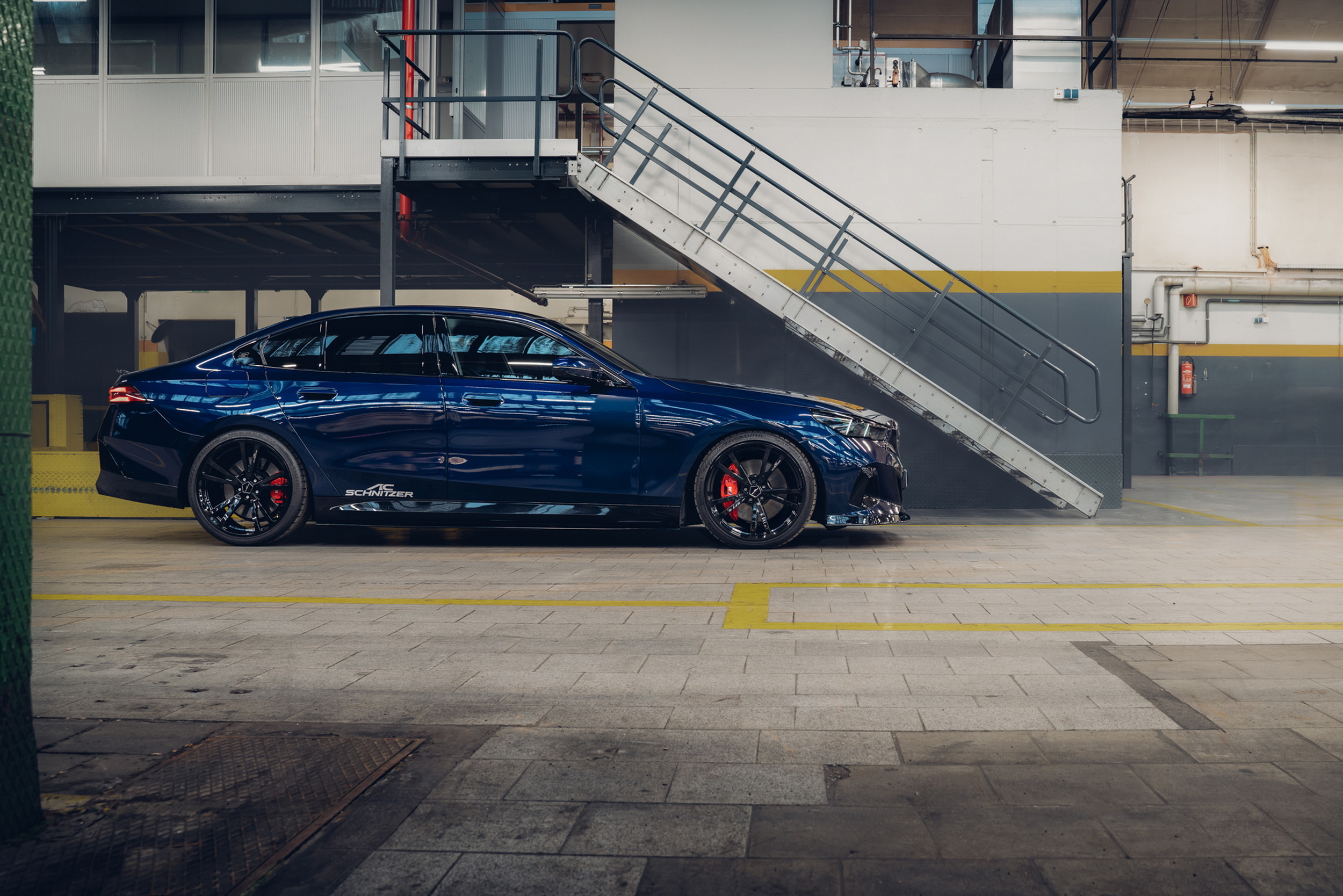 AC Schnitzer не може дочекатися BMW та робить власний фейсліфтінг i5