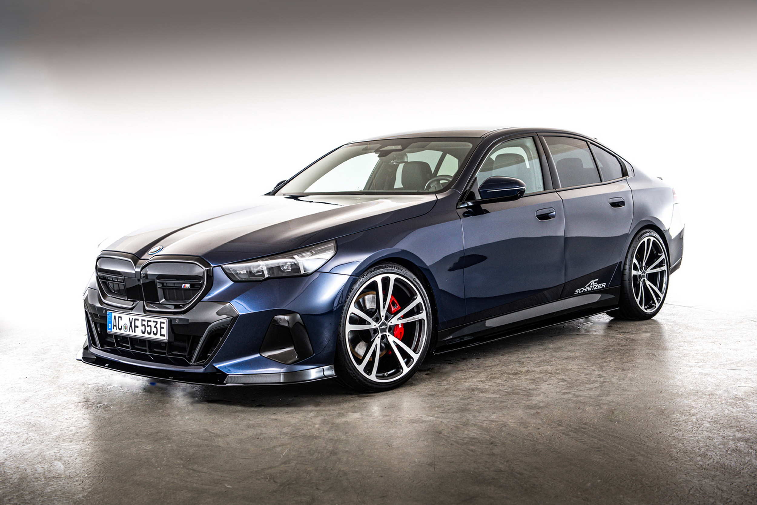 AC Schnitzer не може дочекатися BMW та робить власний фейсліфтінг i5