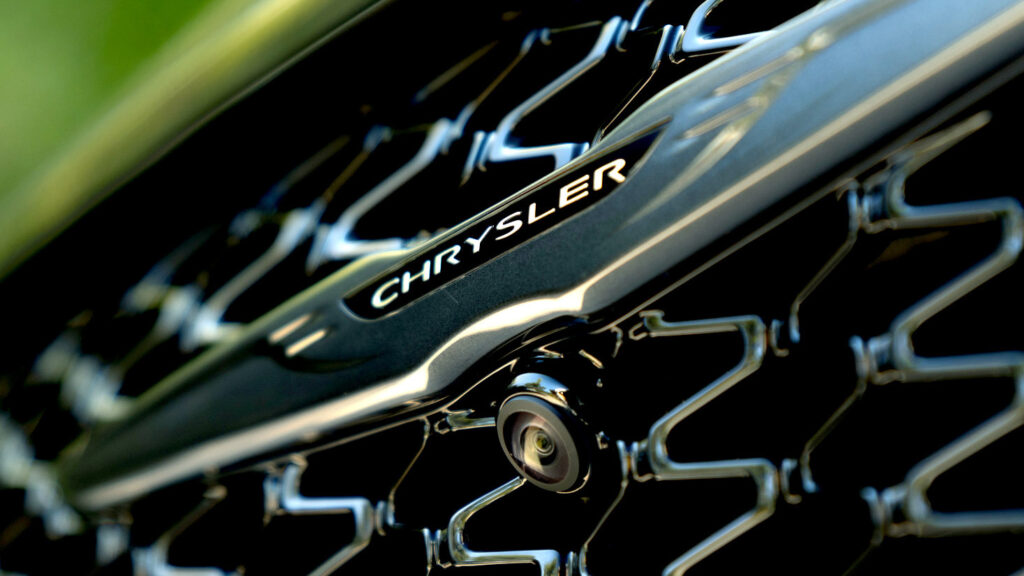 Chrysler’s Down To One Model But Dealers Are Somehow Drowning In Inventory