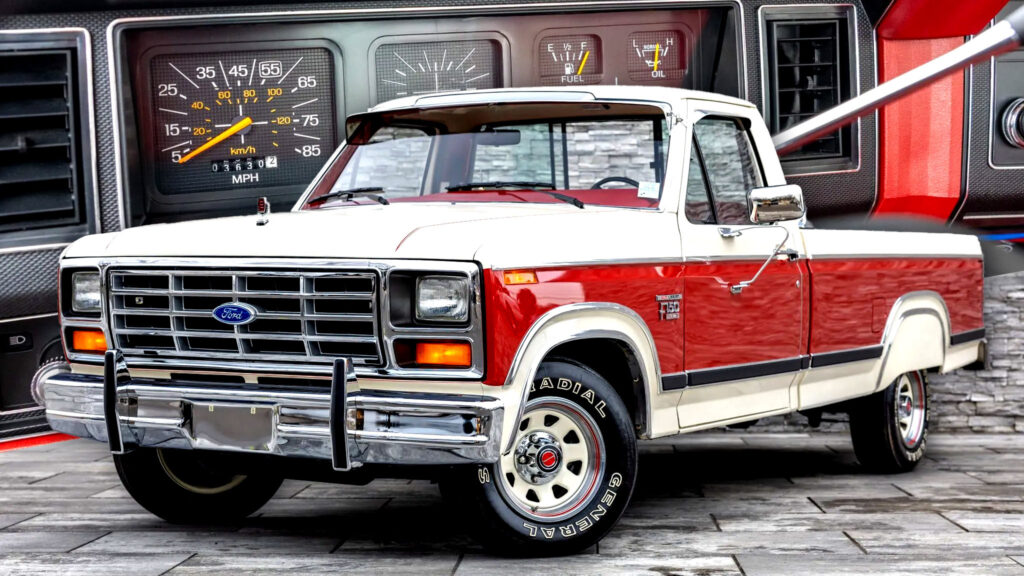  This Ford F-150 Sat Out Four Decades Frozen In The Reagan Era