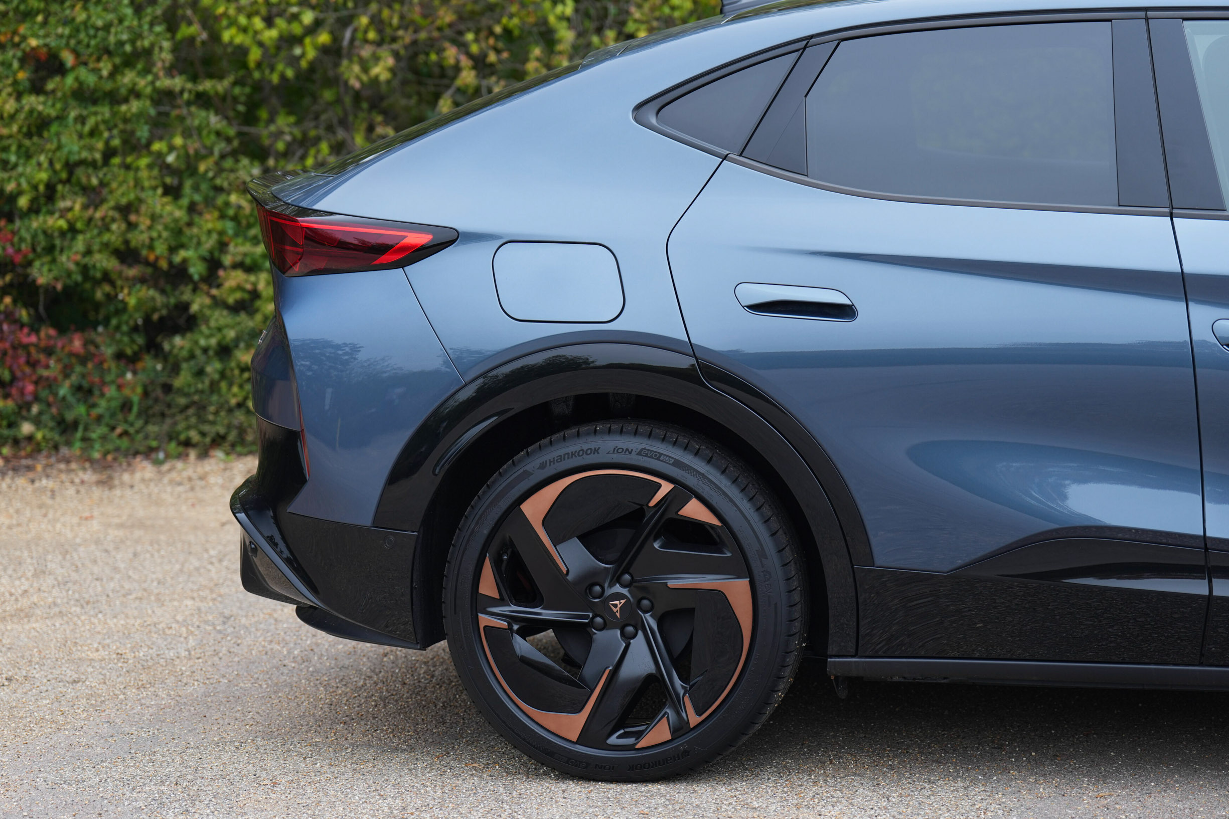 Cupra Tavascan 00006