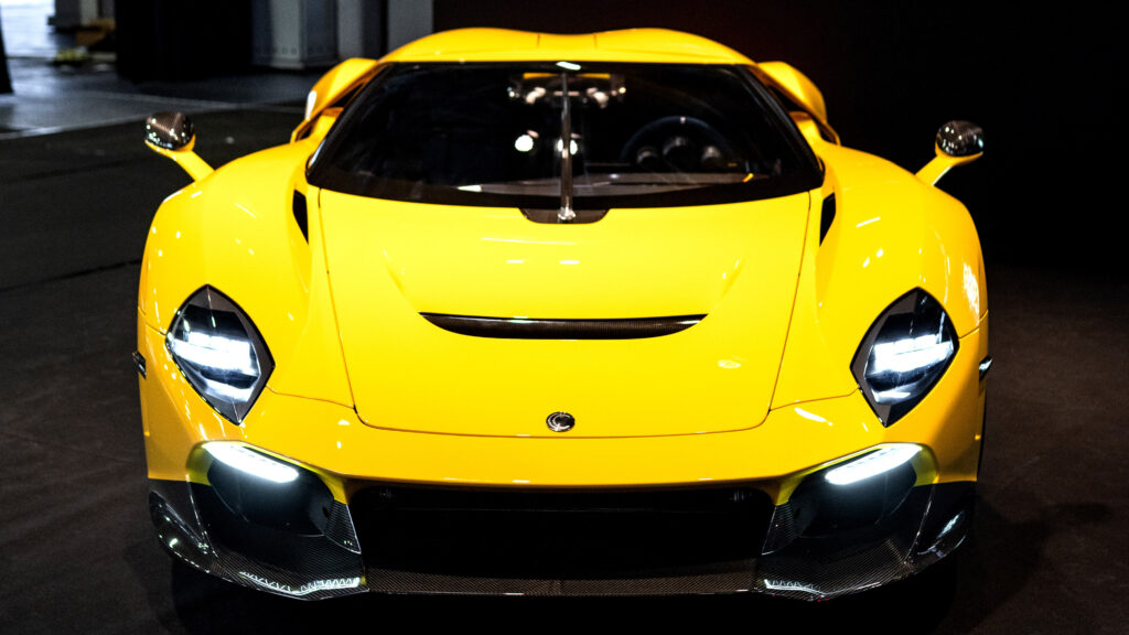  This Manual V8 Supercar Is German, Italian, And American All At Once