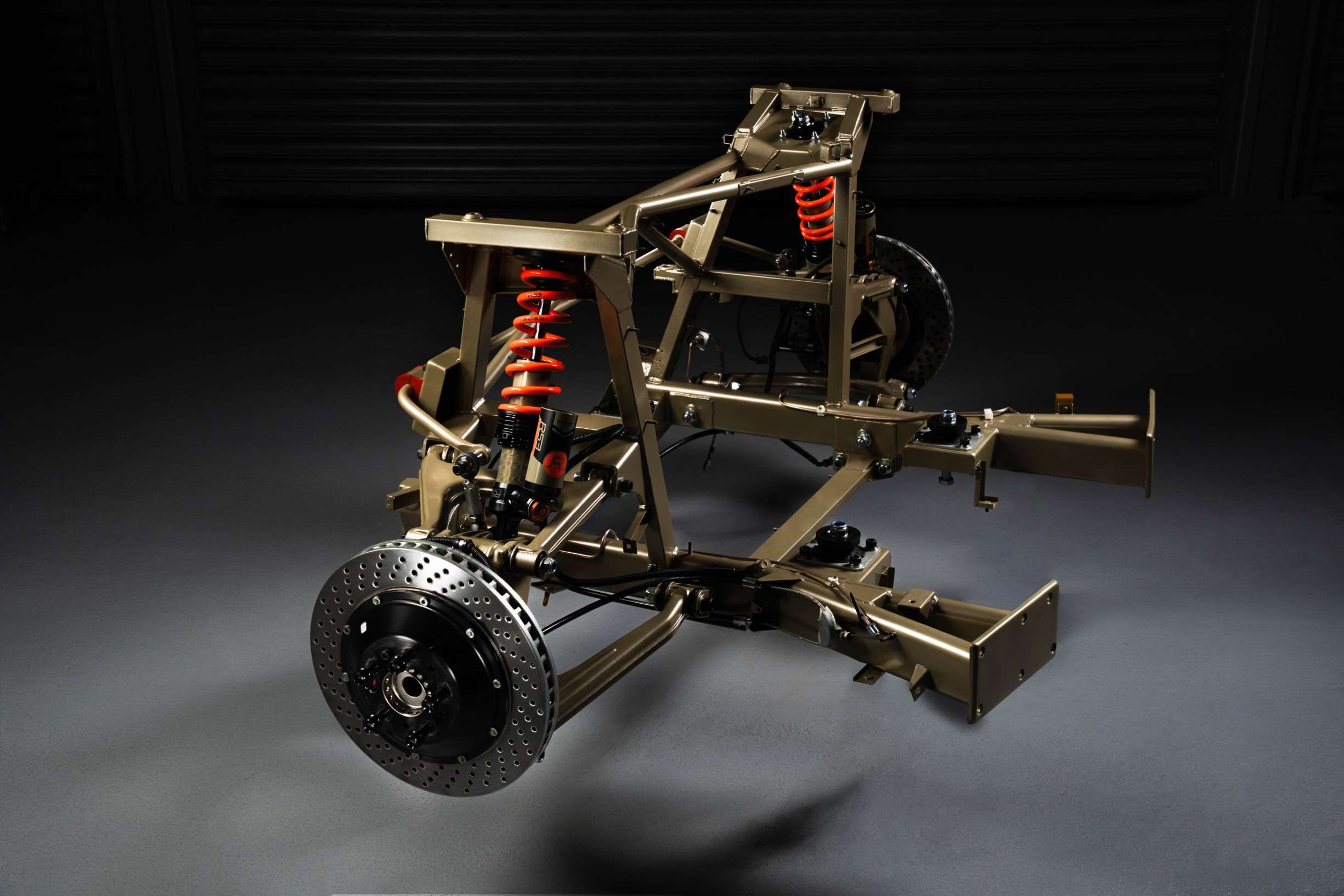 Послухайте переосмислений аналоговий Ferrari Scream на шляху до виробництва