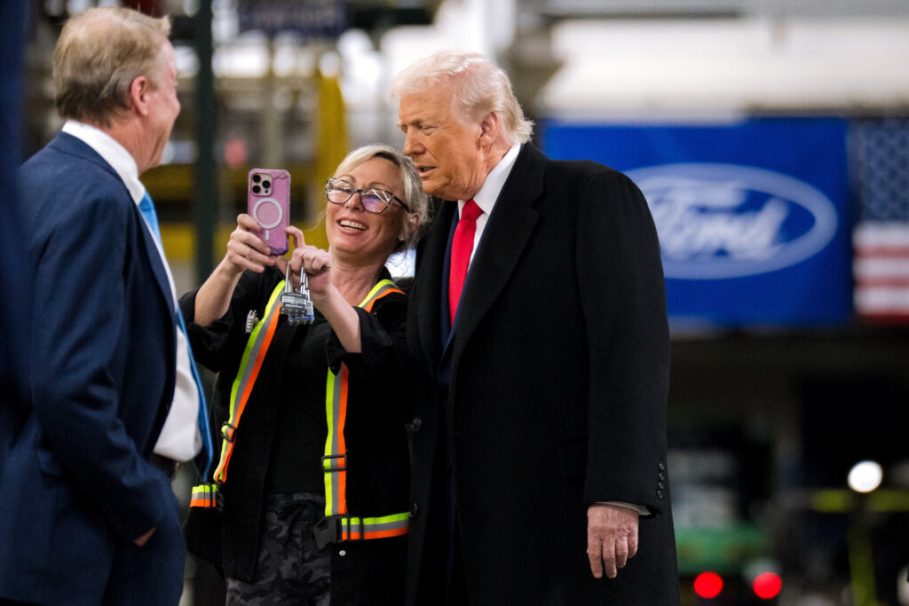  The Ford Worker Trump Flipped Off Is No Longer Suspended
