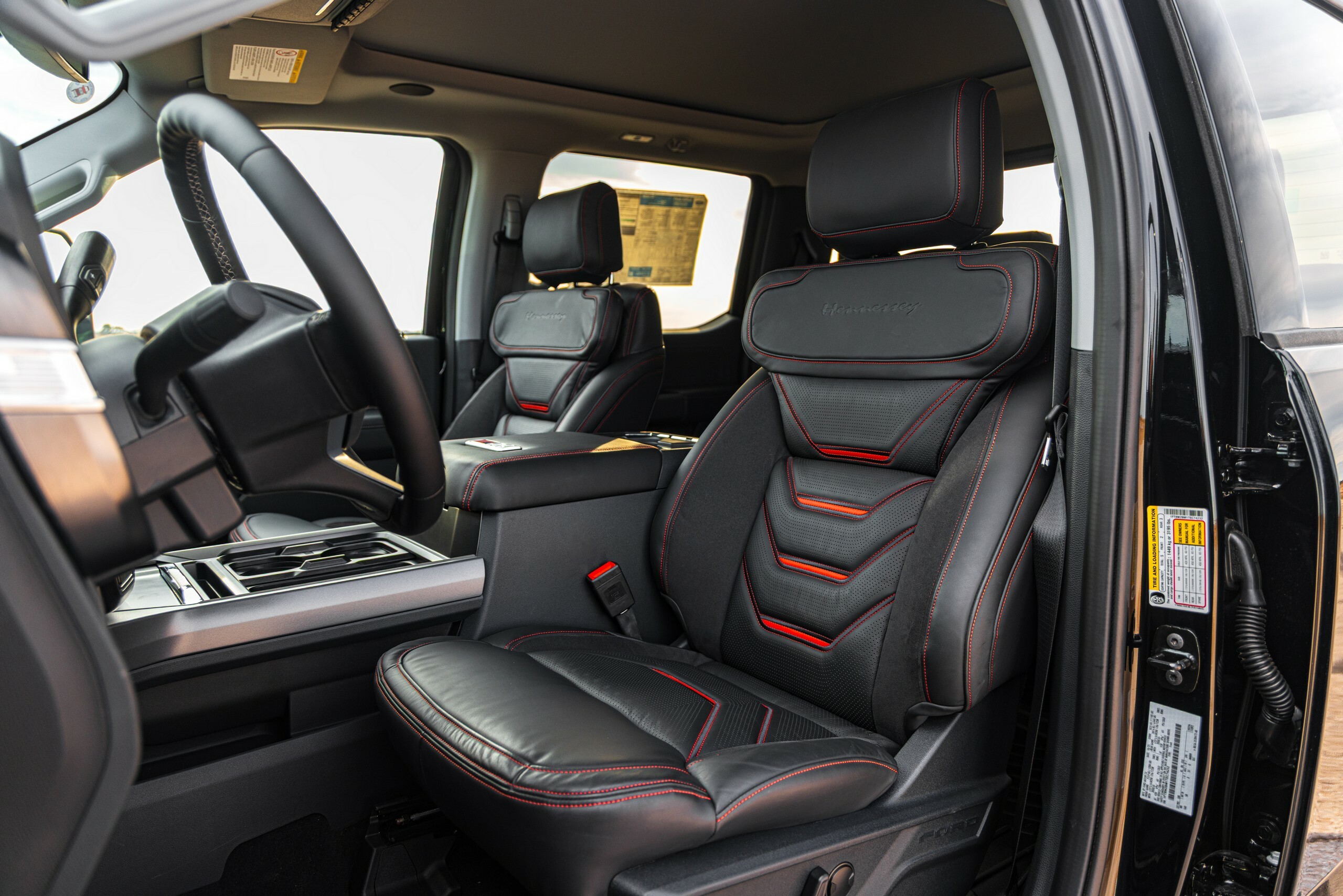 Його називають VelociRaptor 1200, але це число не є кінськими силами