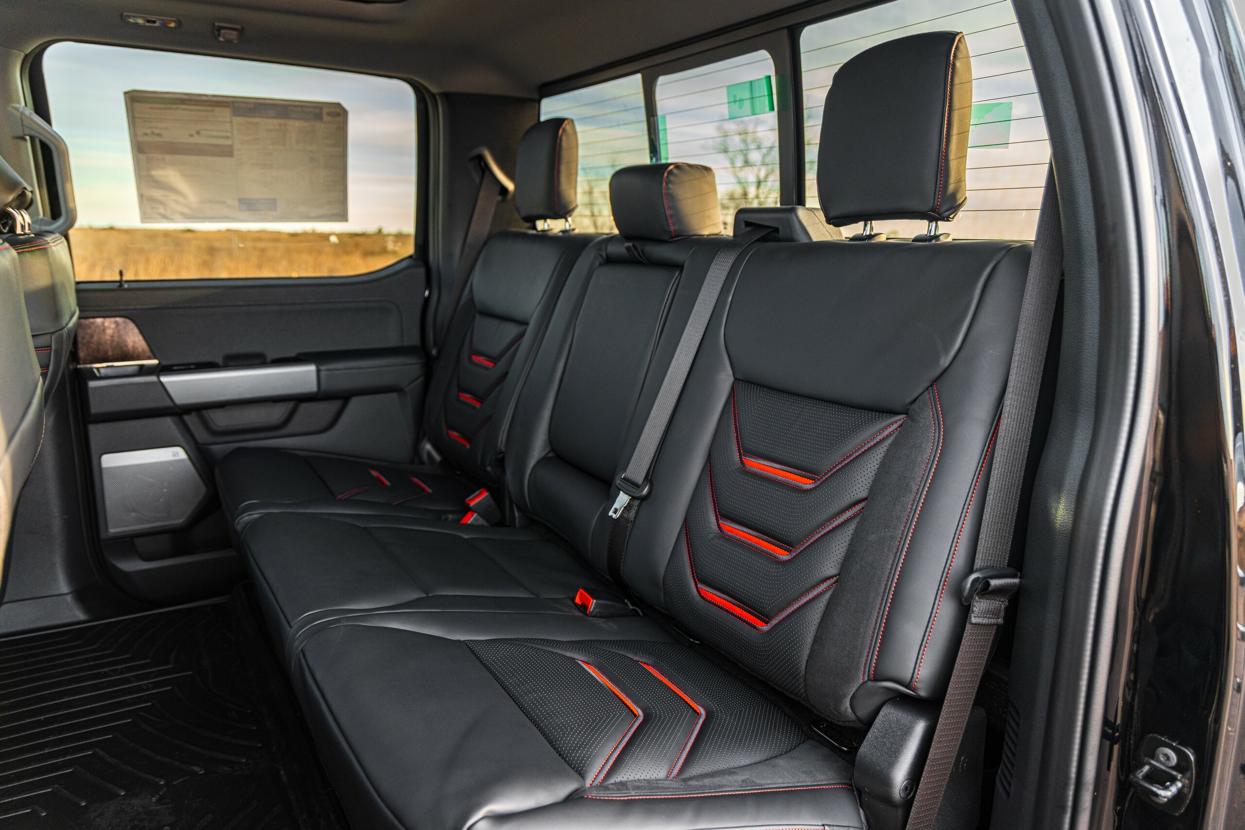 Його називають VelociRaptor 1200, але це число не є кінськими силами