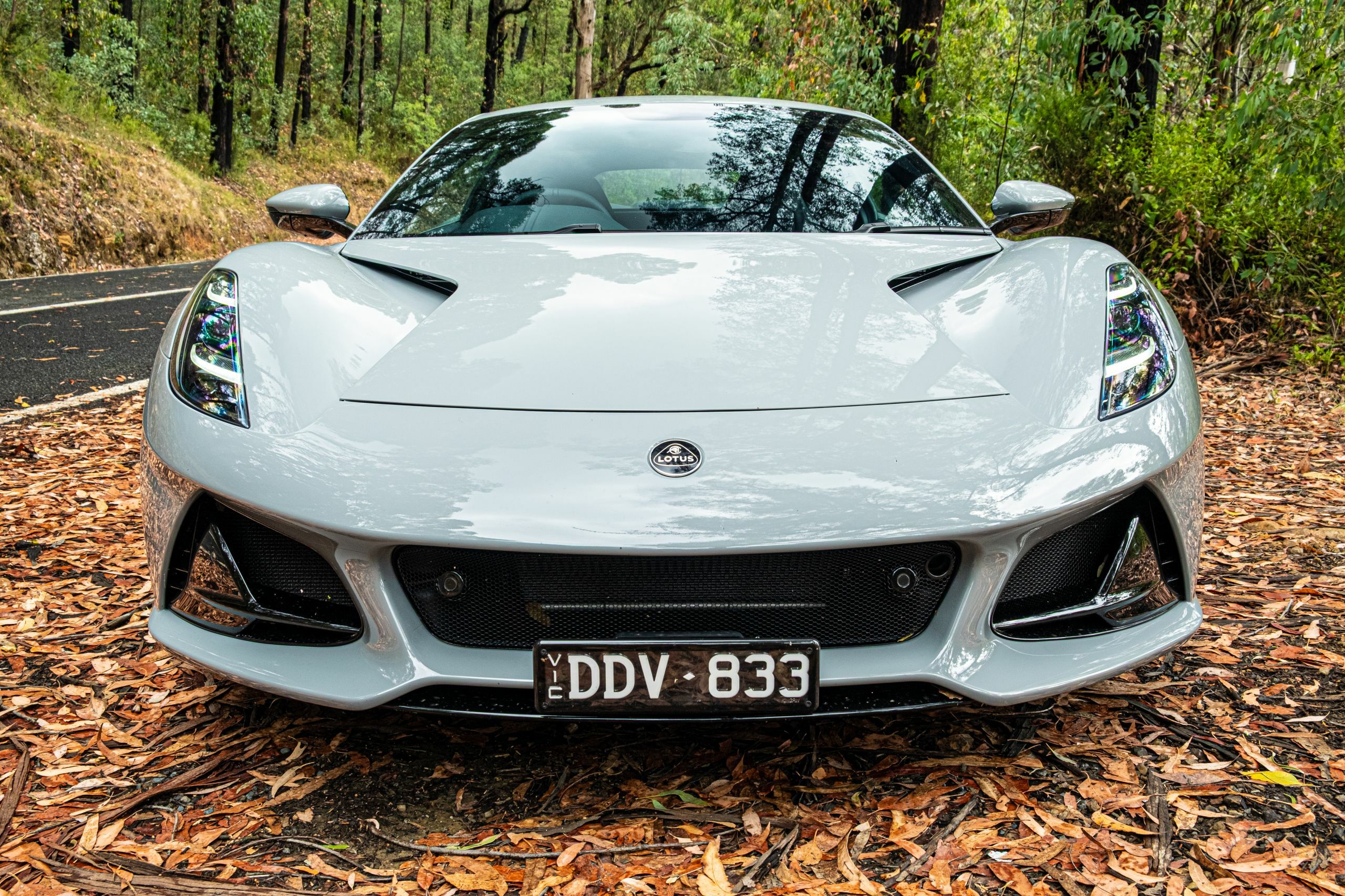 The 2026 Lotus Emira Turbo SE Feels Like An AMG Experiment, But It’s Not | Review