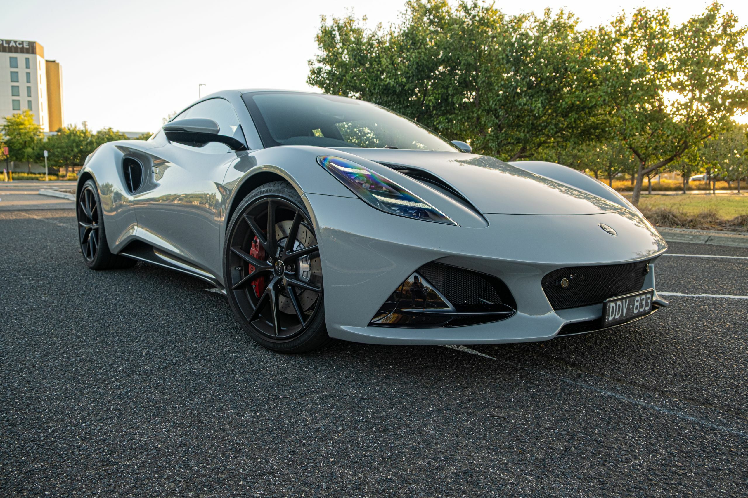 The 2026 Lotus Emira Turbo SE Feels Like An AMG Experiment, But It’s Not | Review