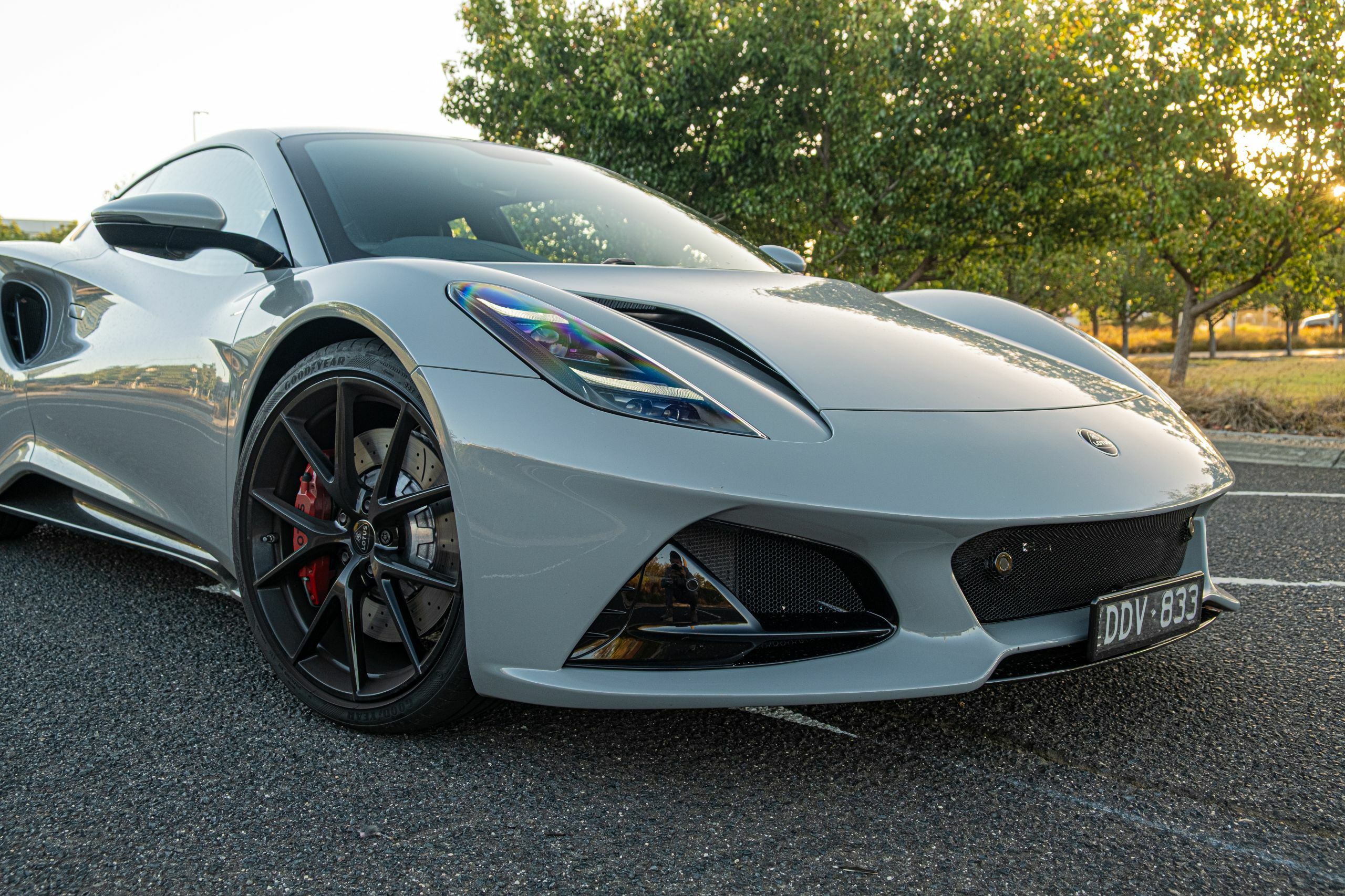 The 2026 Lotus Emira Turbo SE Feels Like An AMG Experiment, But It’s Not | Review