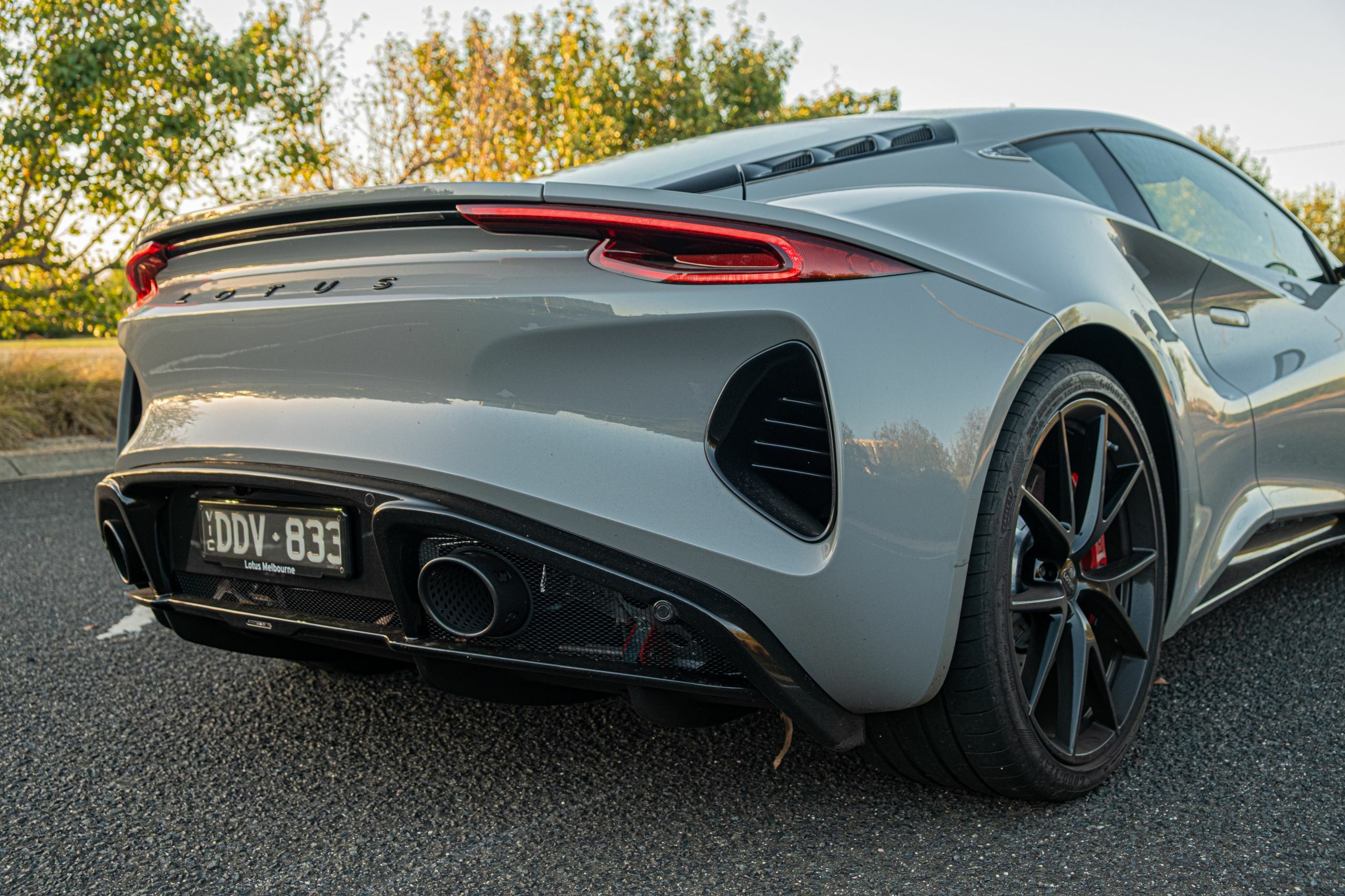 The 2026 Lotus Emira Turbo SE Feels Like An AMG Experiment, But It’s Not | Review