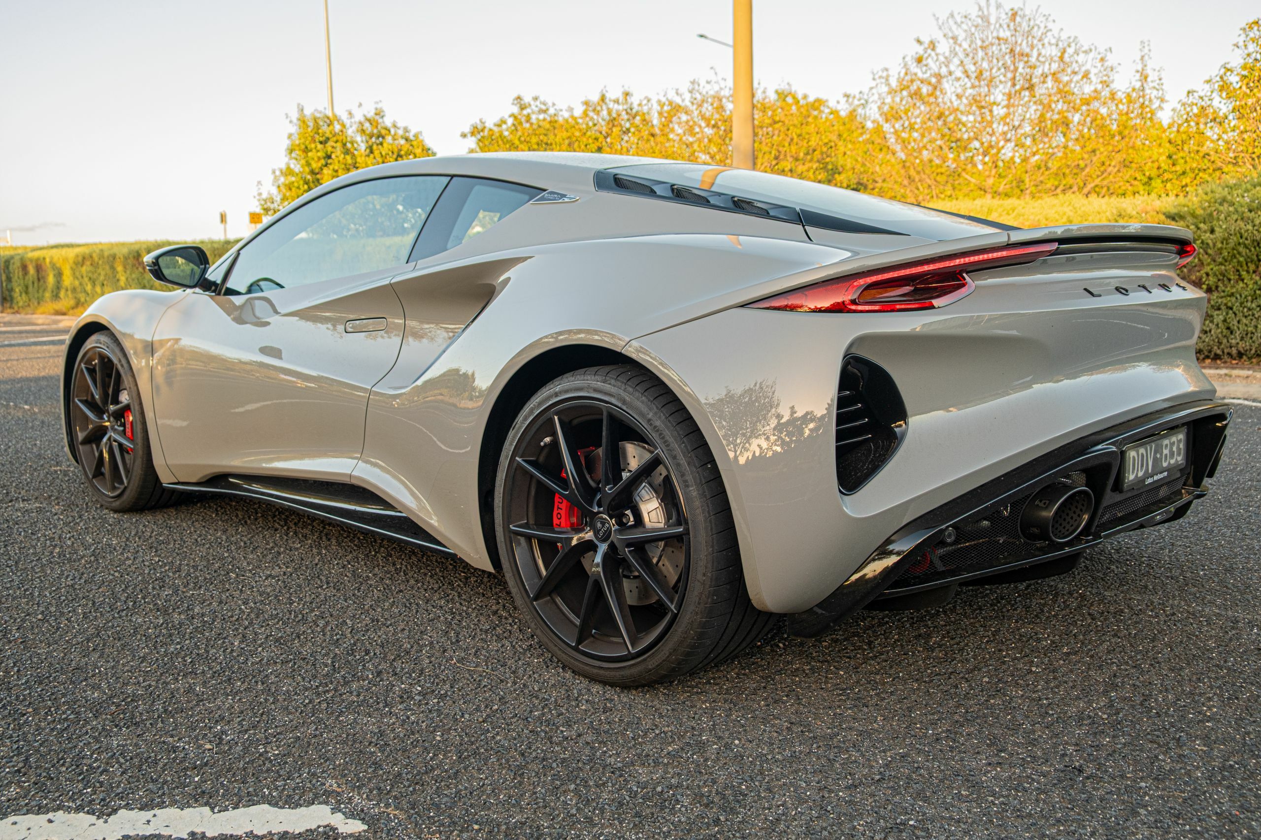 The 2026 Lotus Emira Turbo SE Feels Like An AMG Experiment, But It’s Not | Review