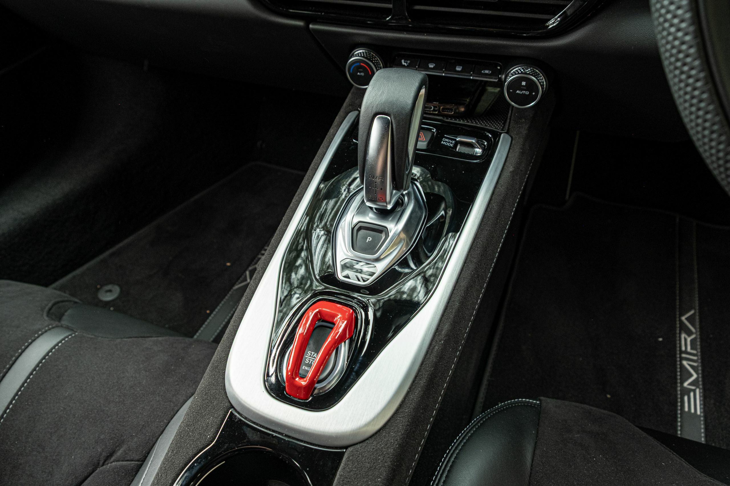 The 2026 Lotus Emira Turbo SE Feels Like An AMG Experiment, But It’s Not | Review