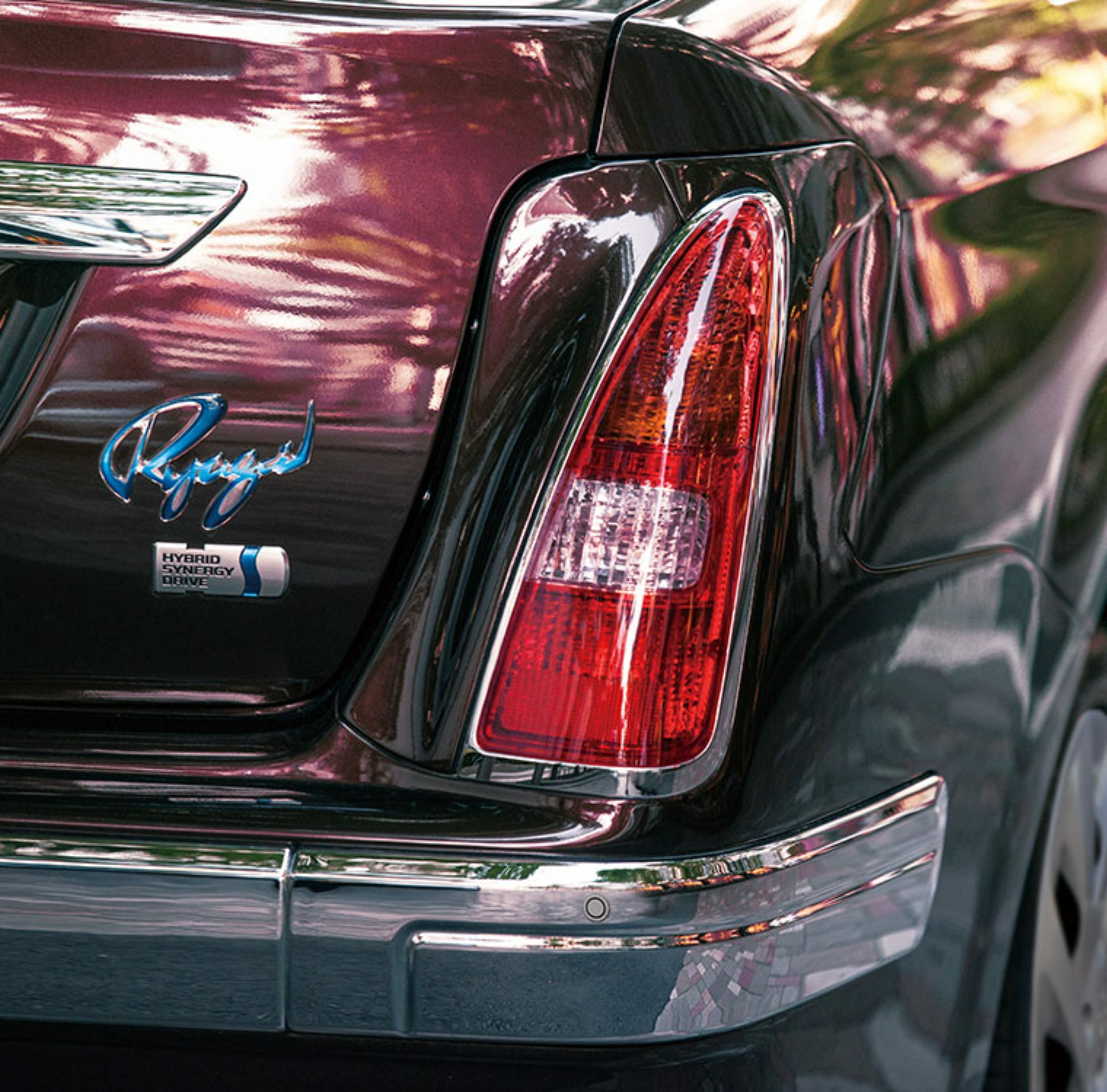 Найдивніша Toyota від Mitsuoka нарешті звільняється