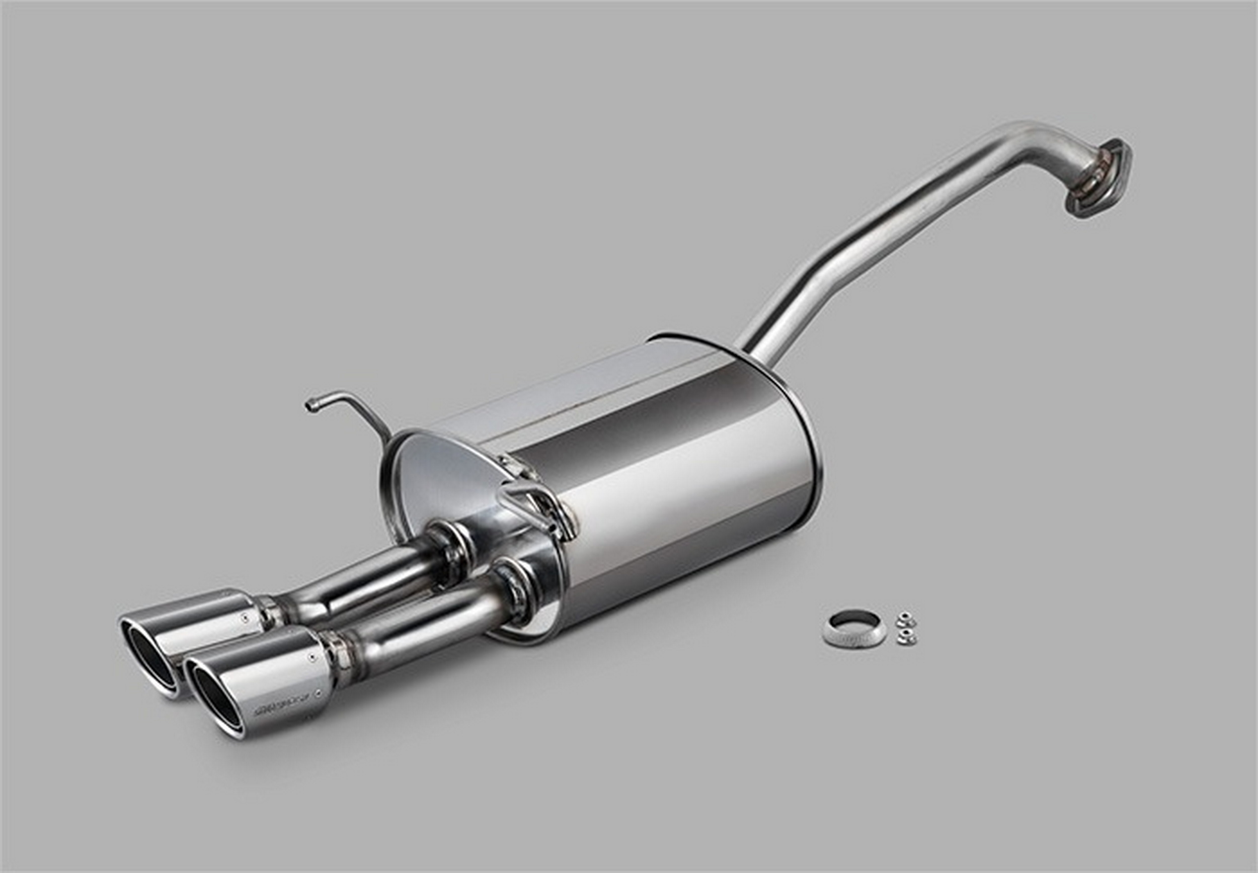 Mugen HR-V має два вихлопні патрубки, але потужності вистачає лише на один