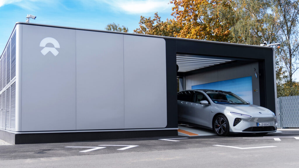  Mercedes Trademark Suggests 8G Transmission On The Way