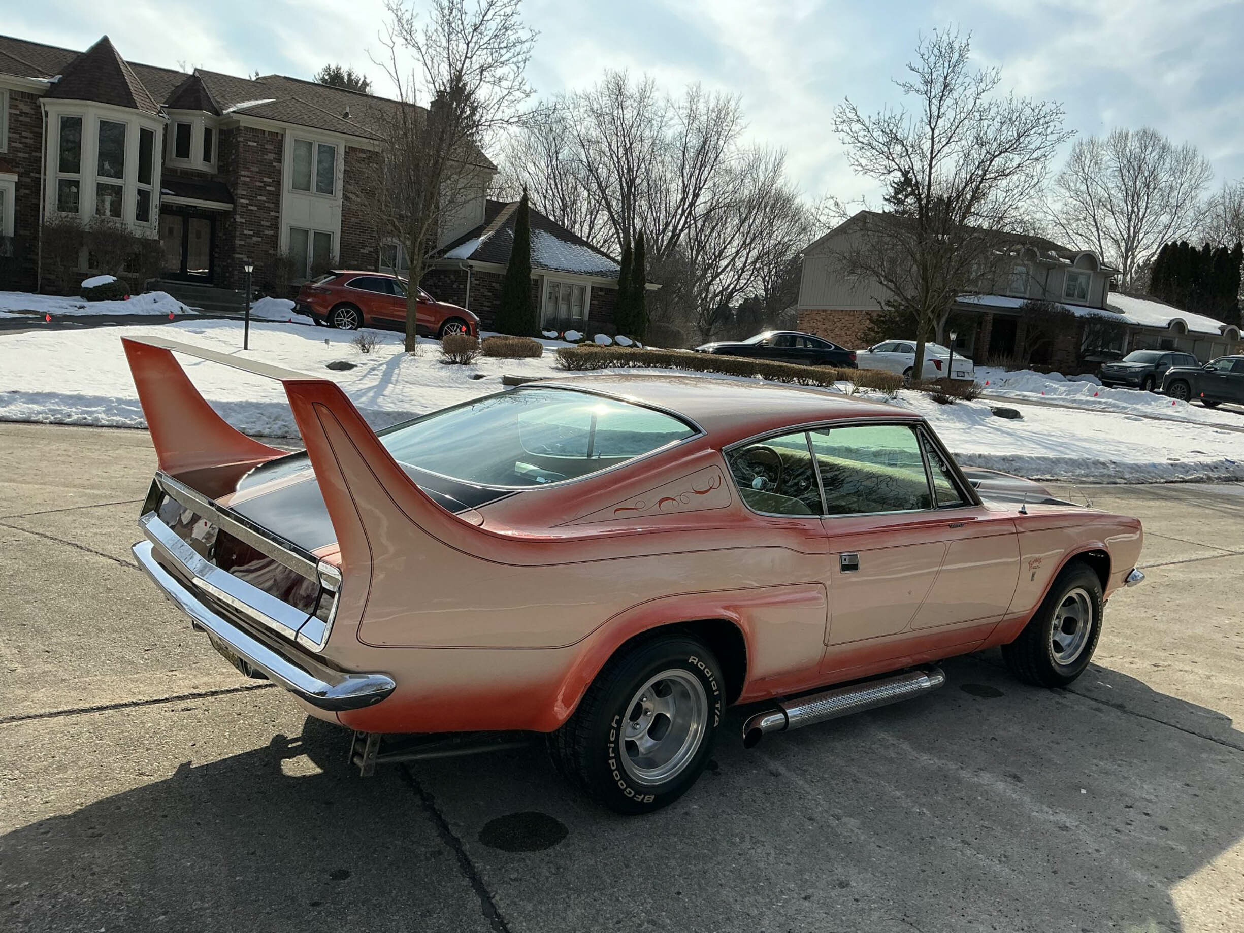 Цей колишній масл-кар кінозірки схожий на мустанг Bullitt з трейлерного парку