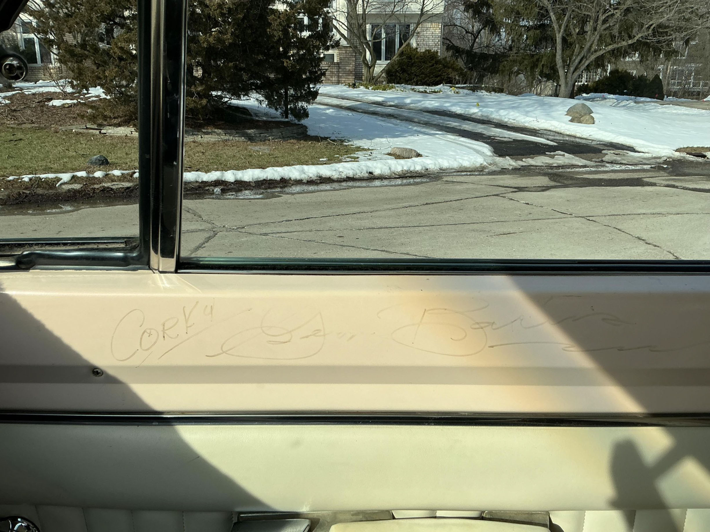 Цей колишній масл-кар кінозірки схожий на мустанг Bullitt з трейлерного парку