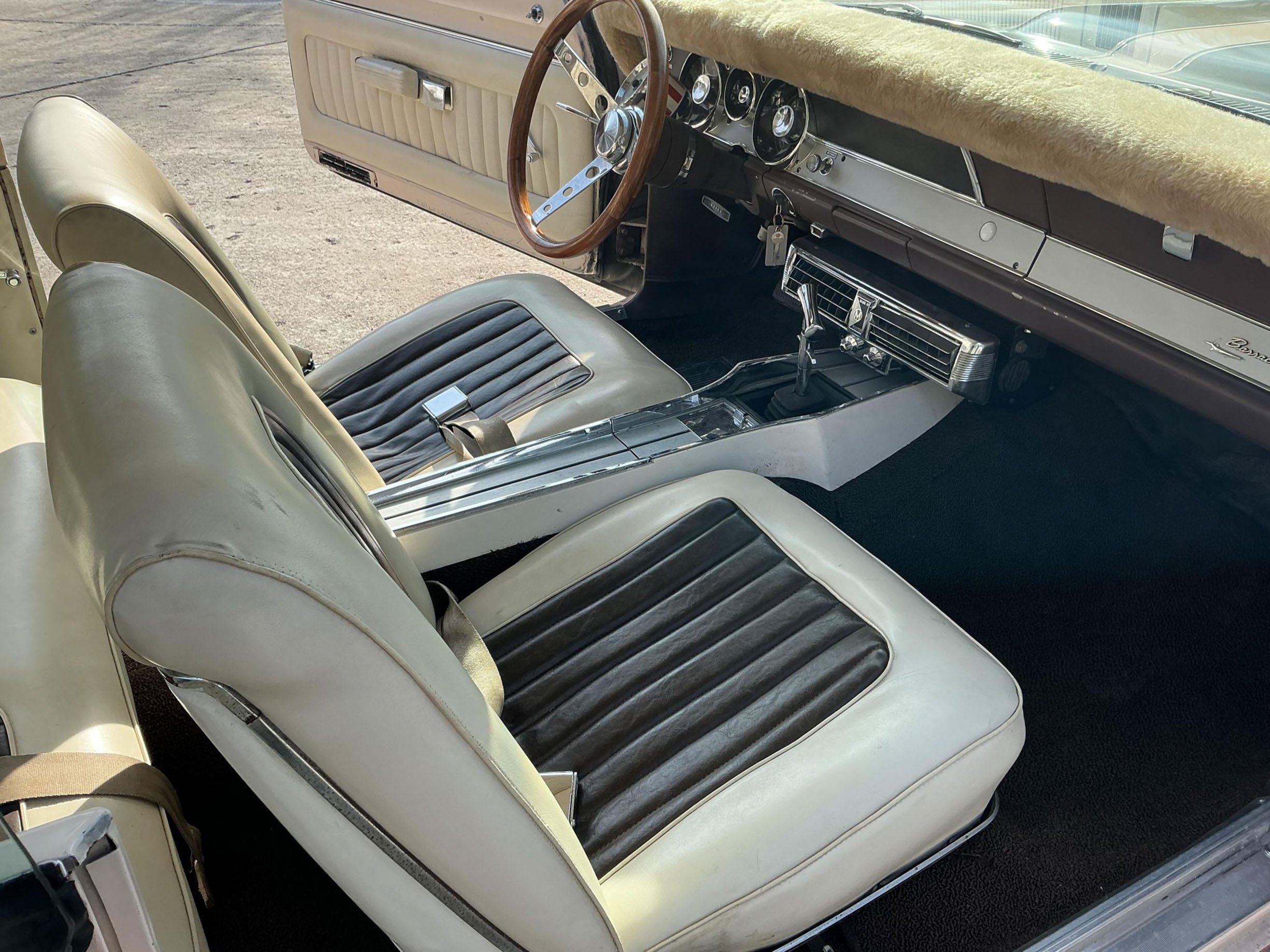 Цей колишній масл-кар кінозірки схожий на мустанг Bullitt з трейлерного парку