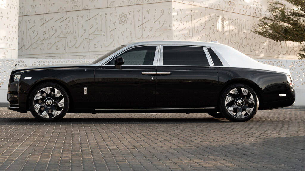 Деталі Rolls-Royce Phantom з лазерною гравіюванням