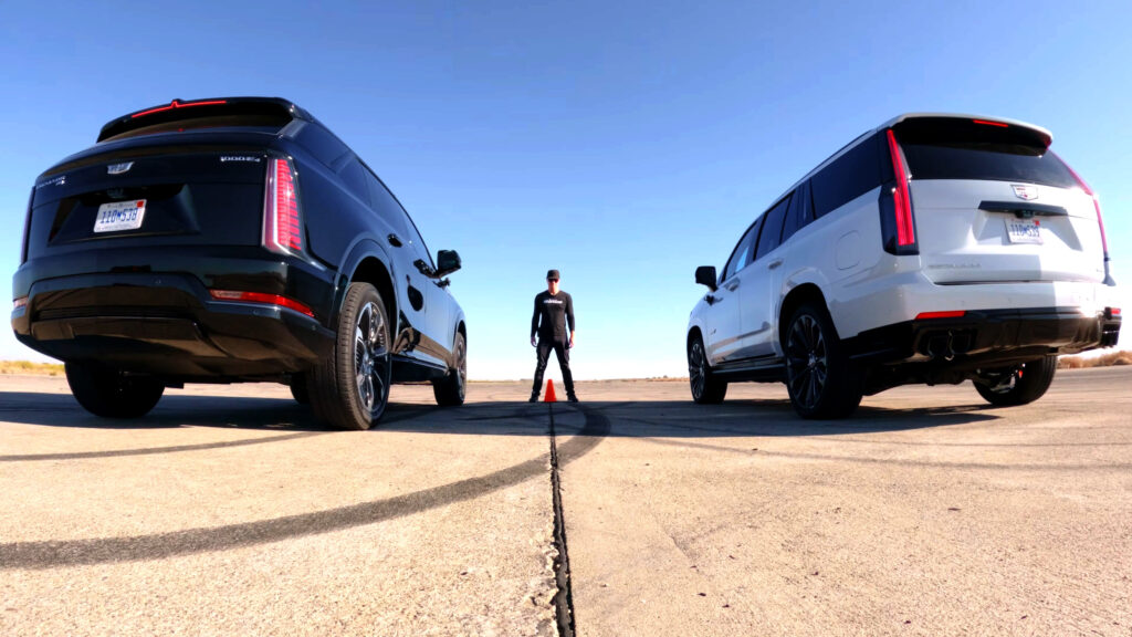  Cadillac’s Electric Escalade Learns A Hard Lesson From Its Loudmouth V8 Sibling