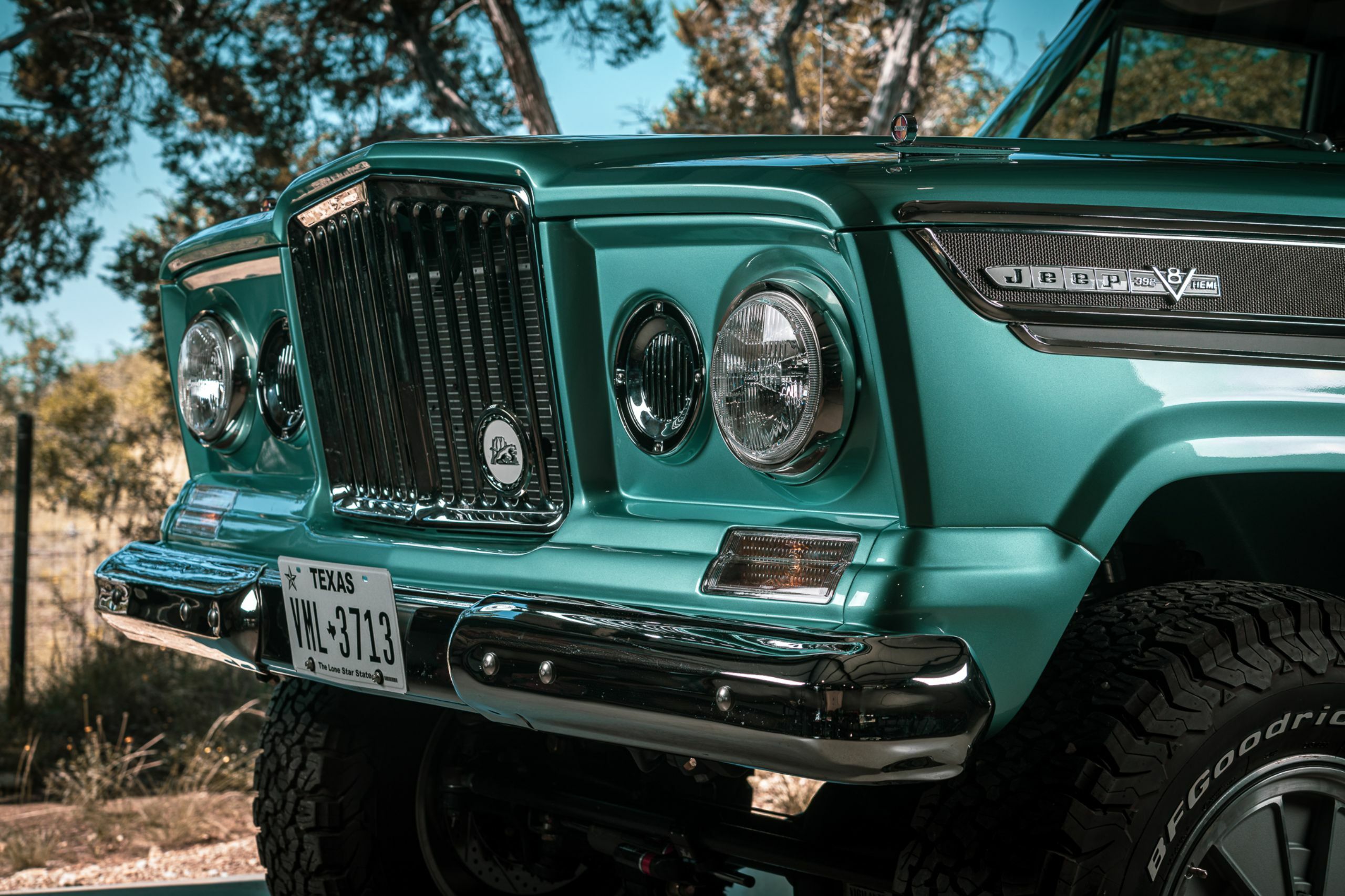 Forgotten 1960s Jeep Turned Into A 485 HP Manual Off-Roader