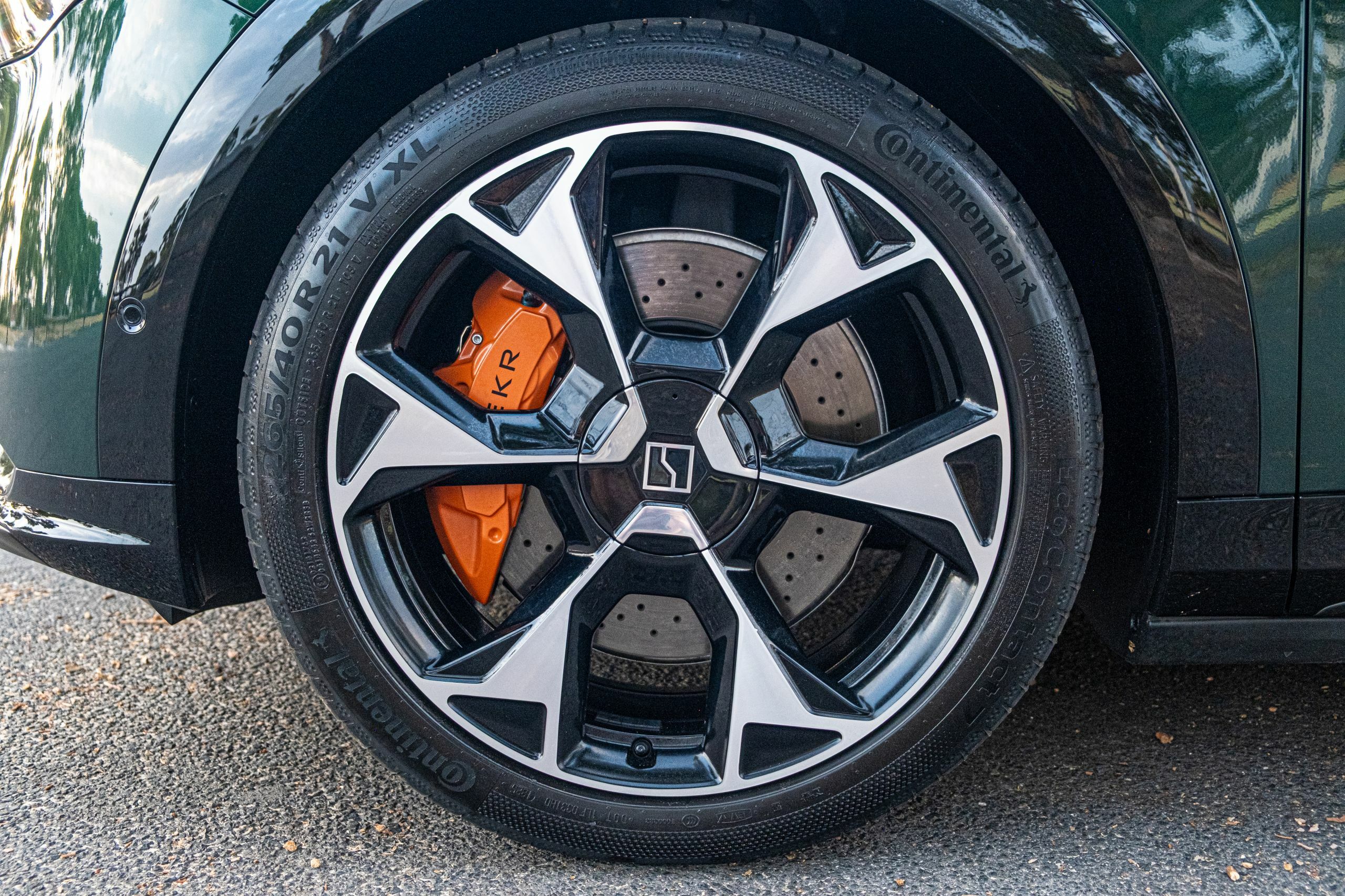 2026 Zeekr 7X Performance Is Proof That Tesla Isn’t The Benchmark Anymore | Review
