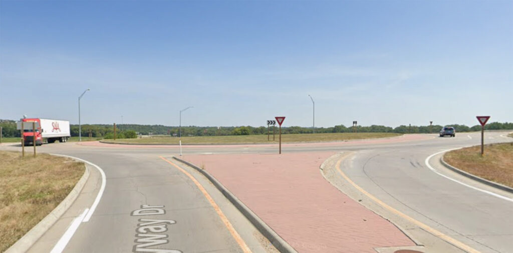  Kansas Wants All Drivers To Stop Going In Circles Without A Signal