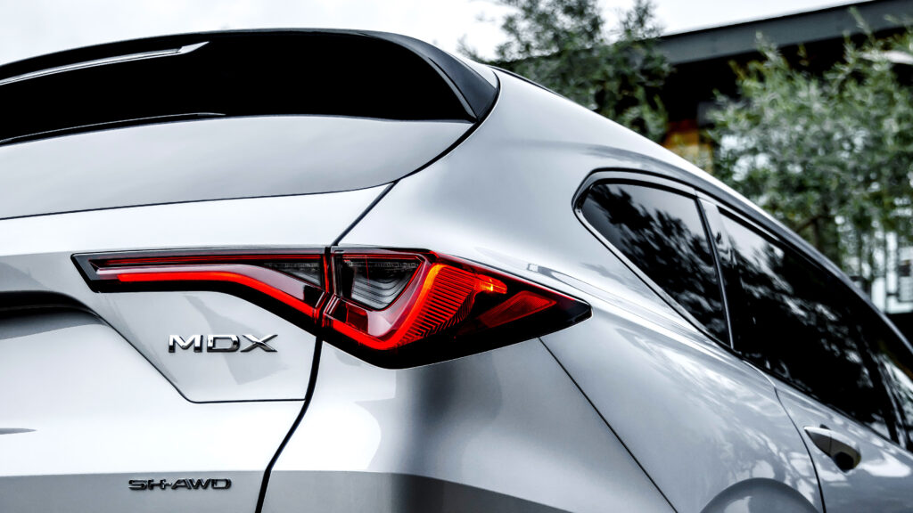  Dozens Of Acura Drivers Say Their Fancy AWD Decides Two Wheels Are Enough