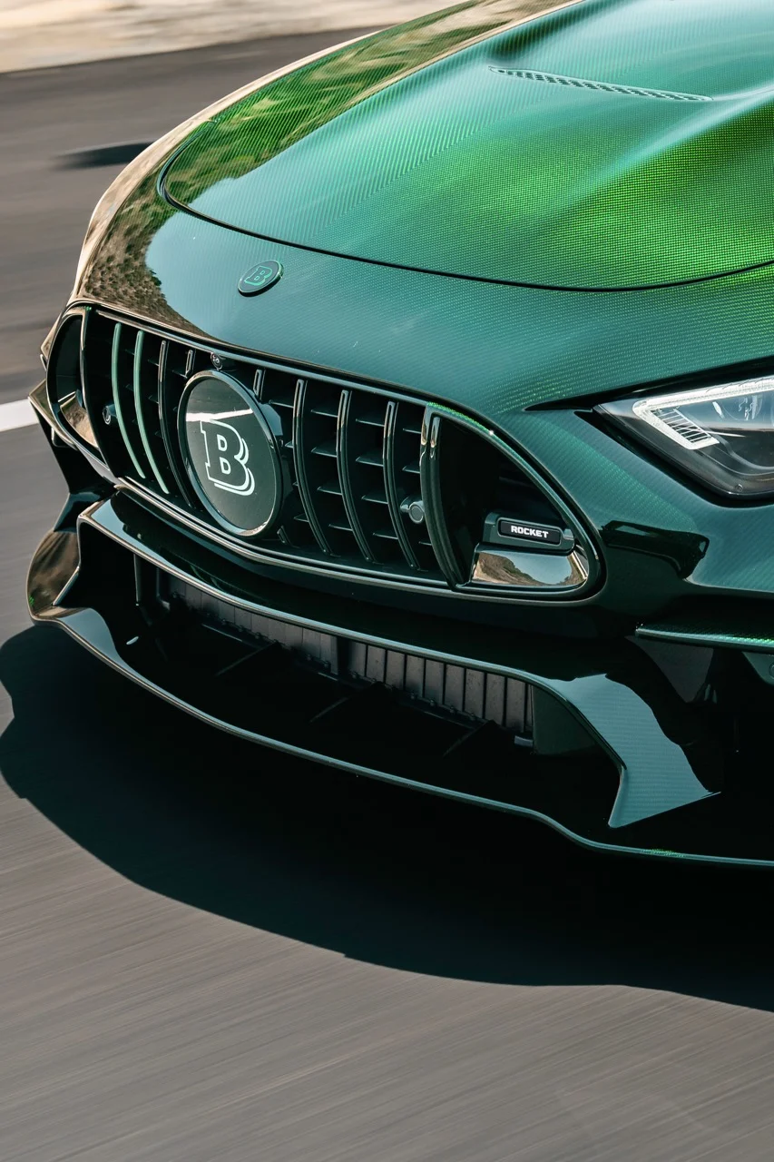 Ви можете купити найкраще клоунське взуття Mercedes в Америці