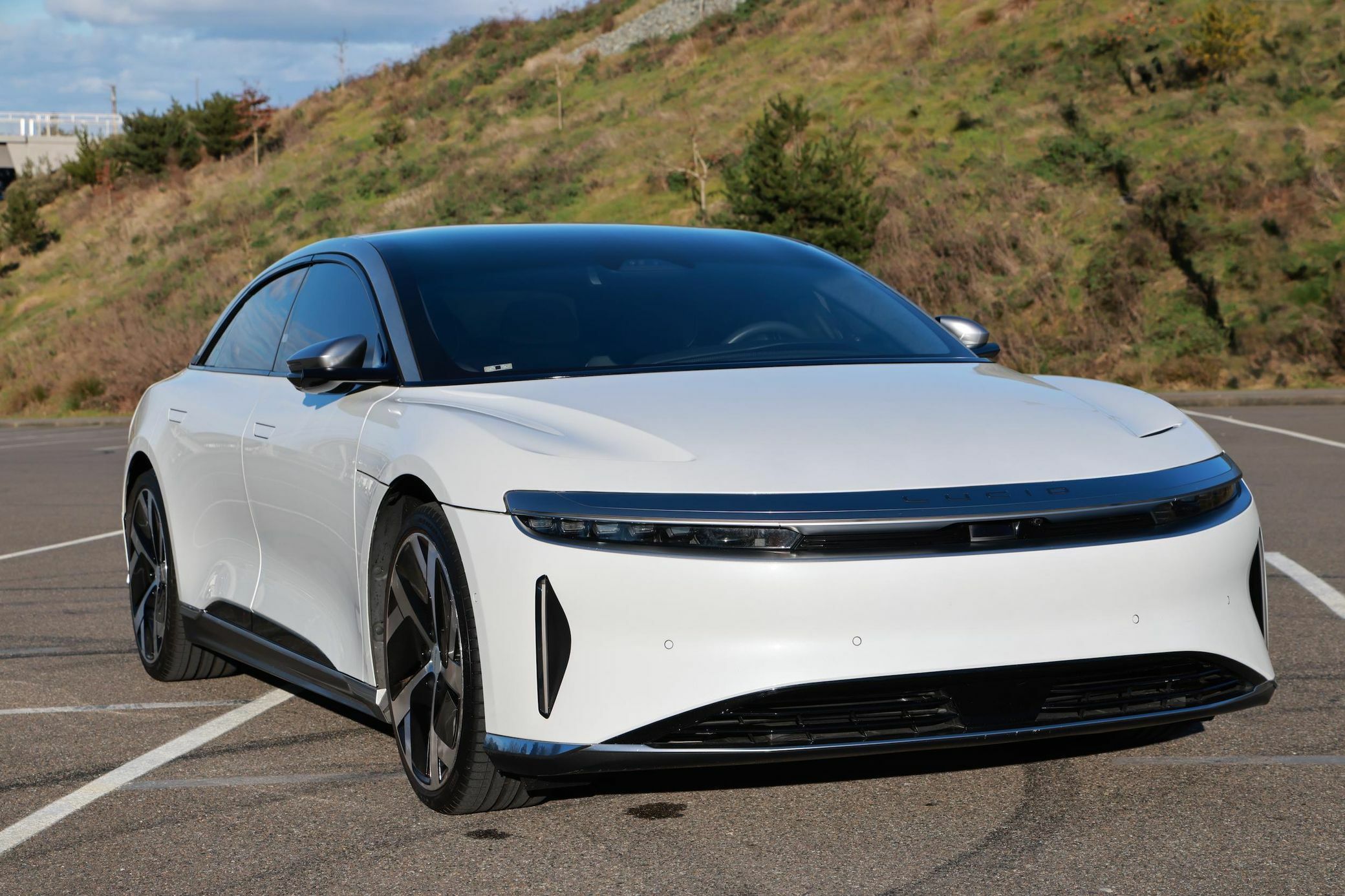 2022 Lucid Air Dream Edition Performance Auction - 12