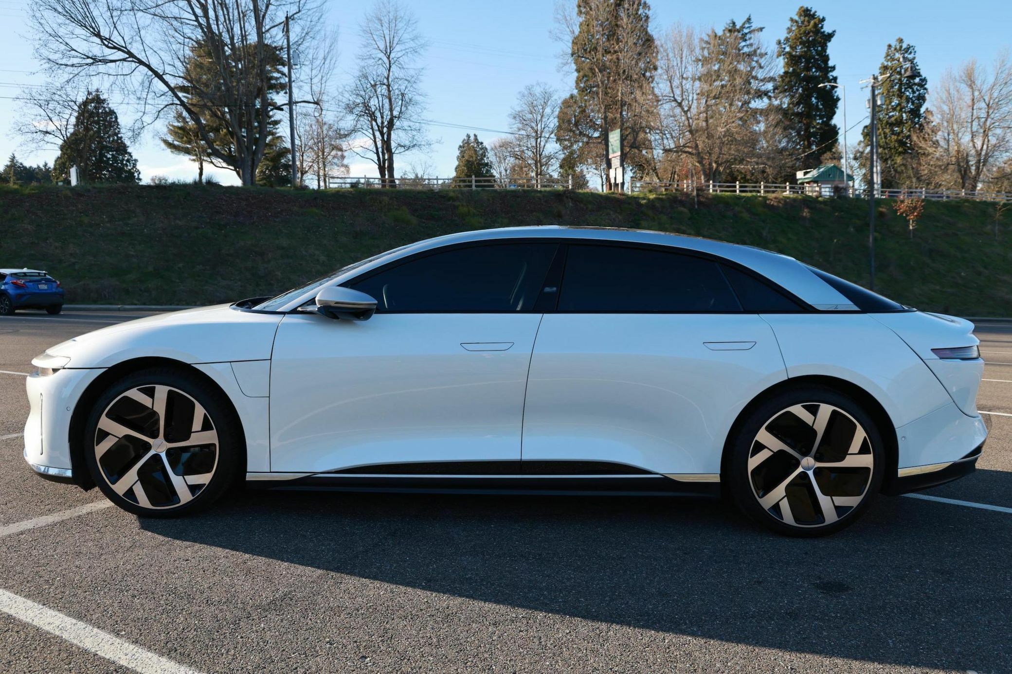 2022 Lucid Air Dream Edition Performance Auction - 3