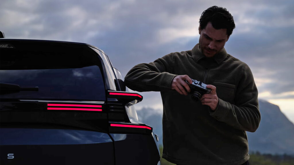  Oops, Stellantis Says 192 HP Hybrid Was Actually 222 HP All Along